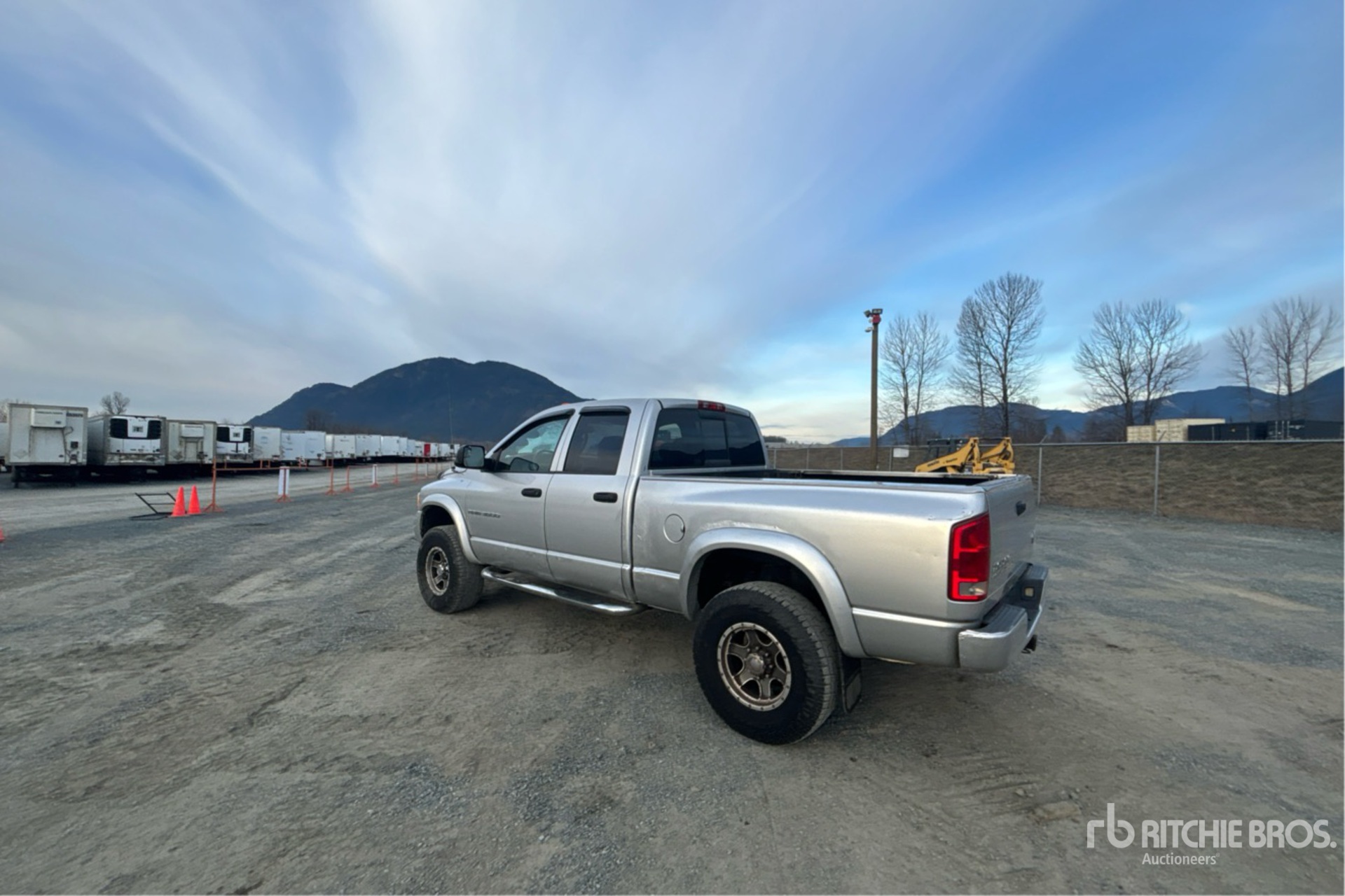 General Appearance with Picture, Left Rear Corner