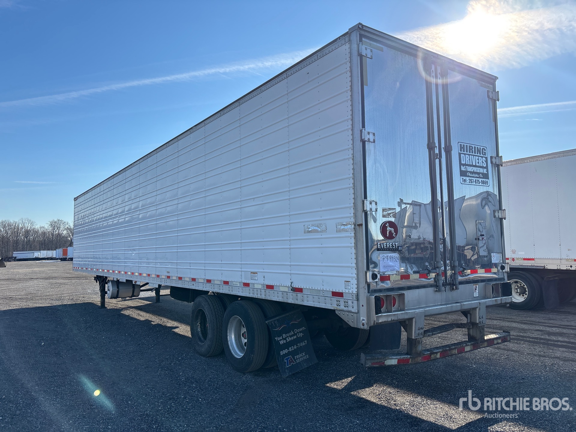 General Appearance with Foto, angolo posteriore sinistro