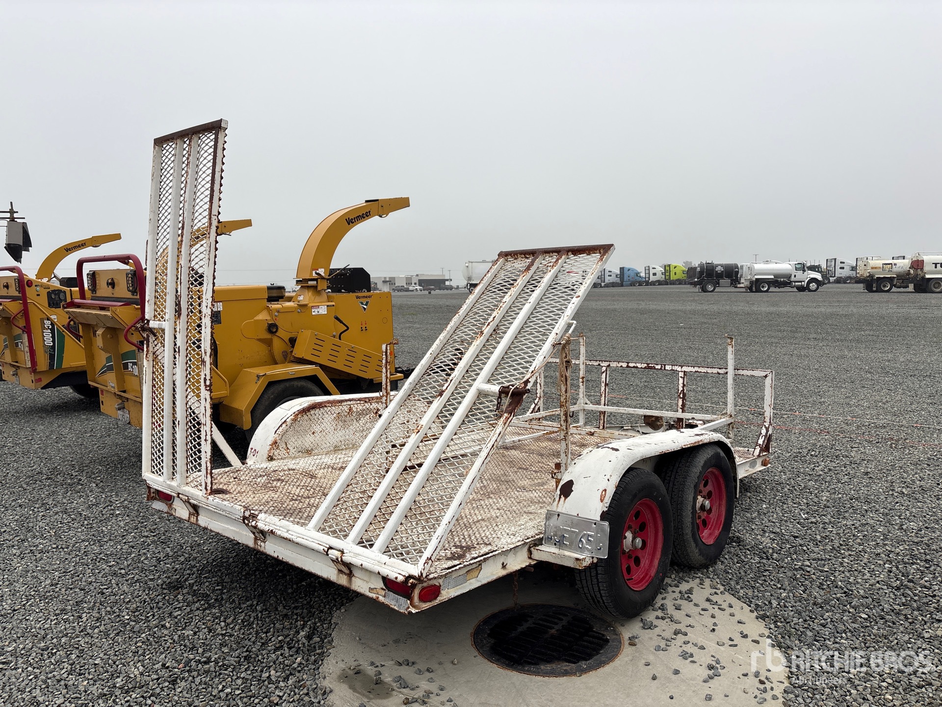 General Appearance with Imagen: esquina trasera derecha