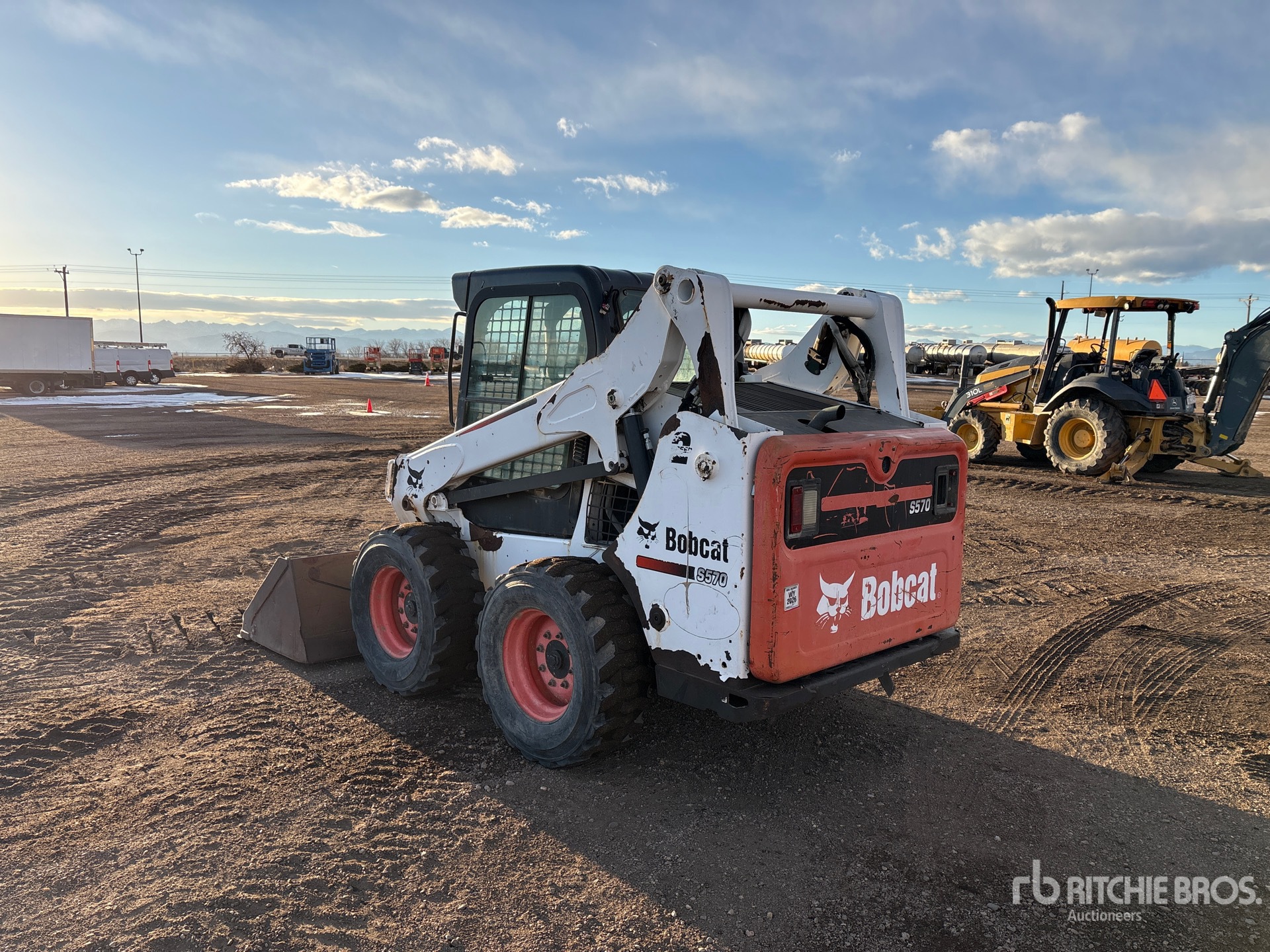 General Appearance with Imagen: esquina trasera izquierda