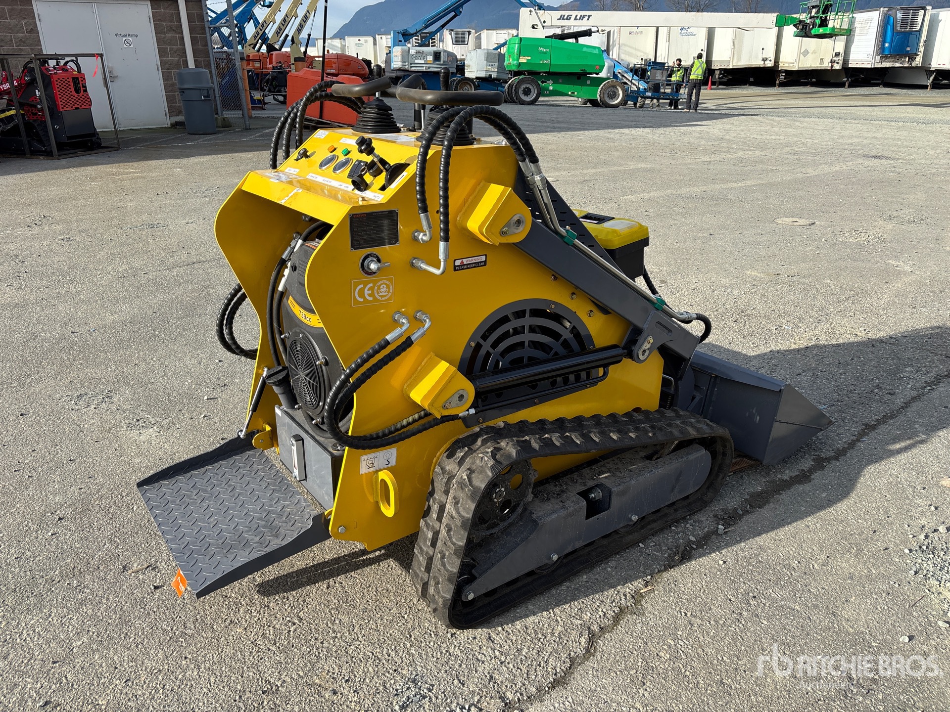 General Appearance with Bild, Ecke hinten rechts