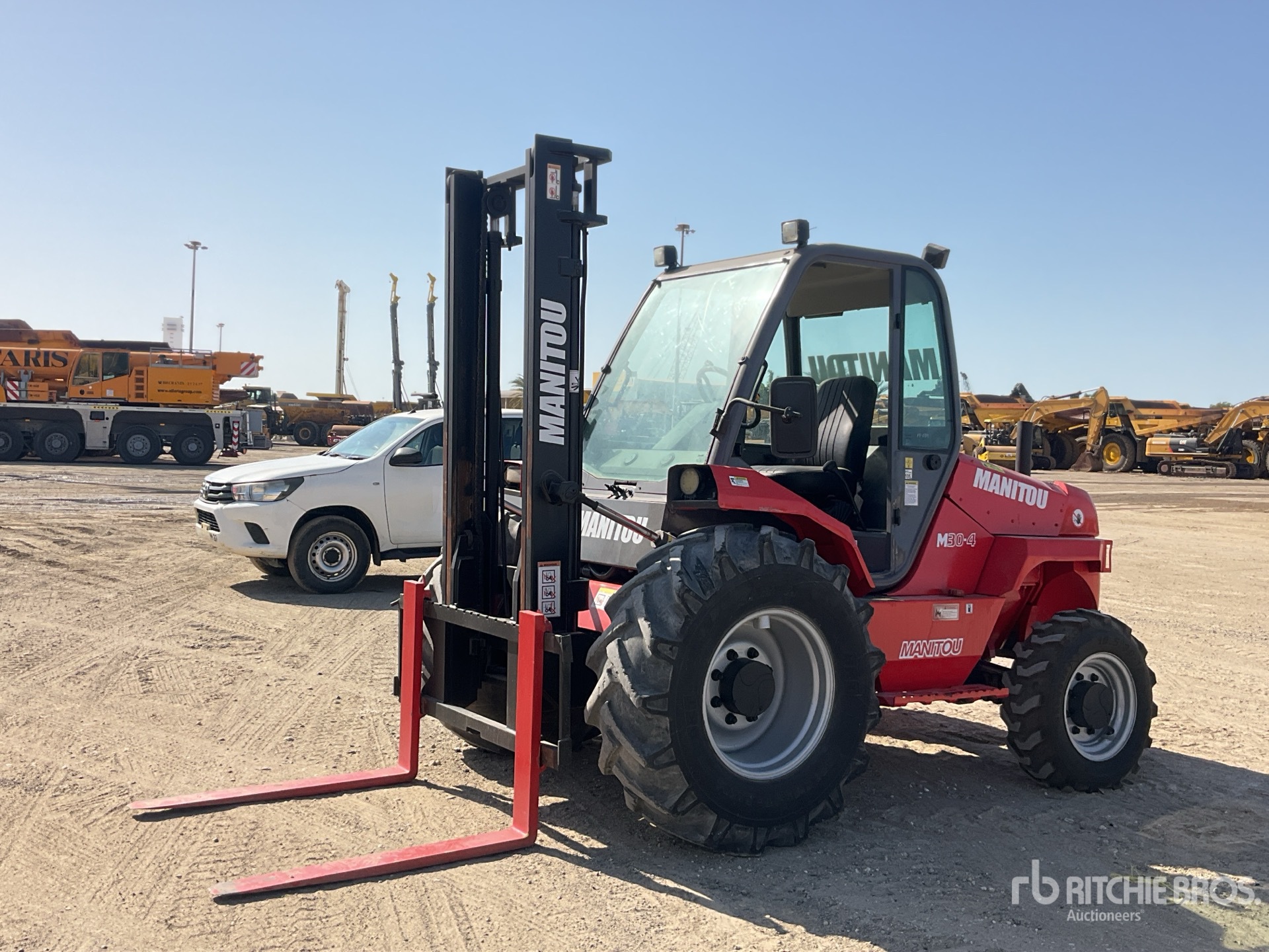 General Appearance with Picture, Left Front Corner