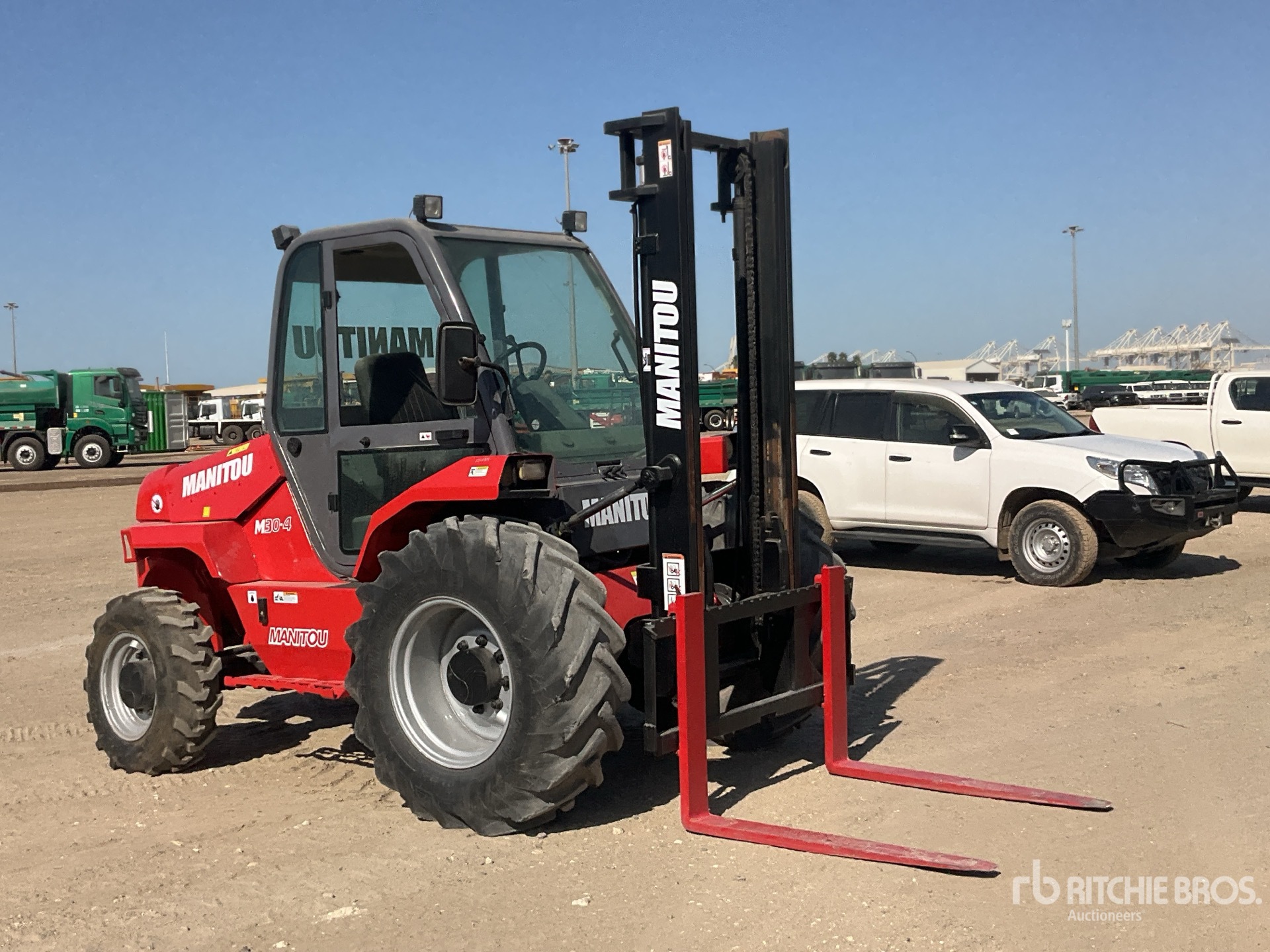 General Appearance with Picture, Right Front Corner