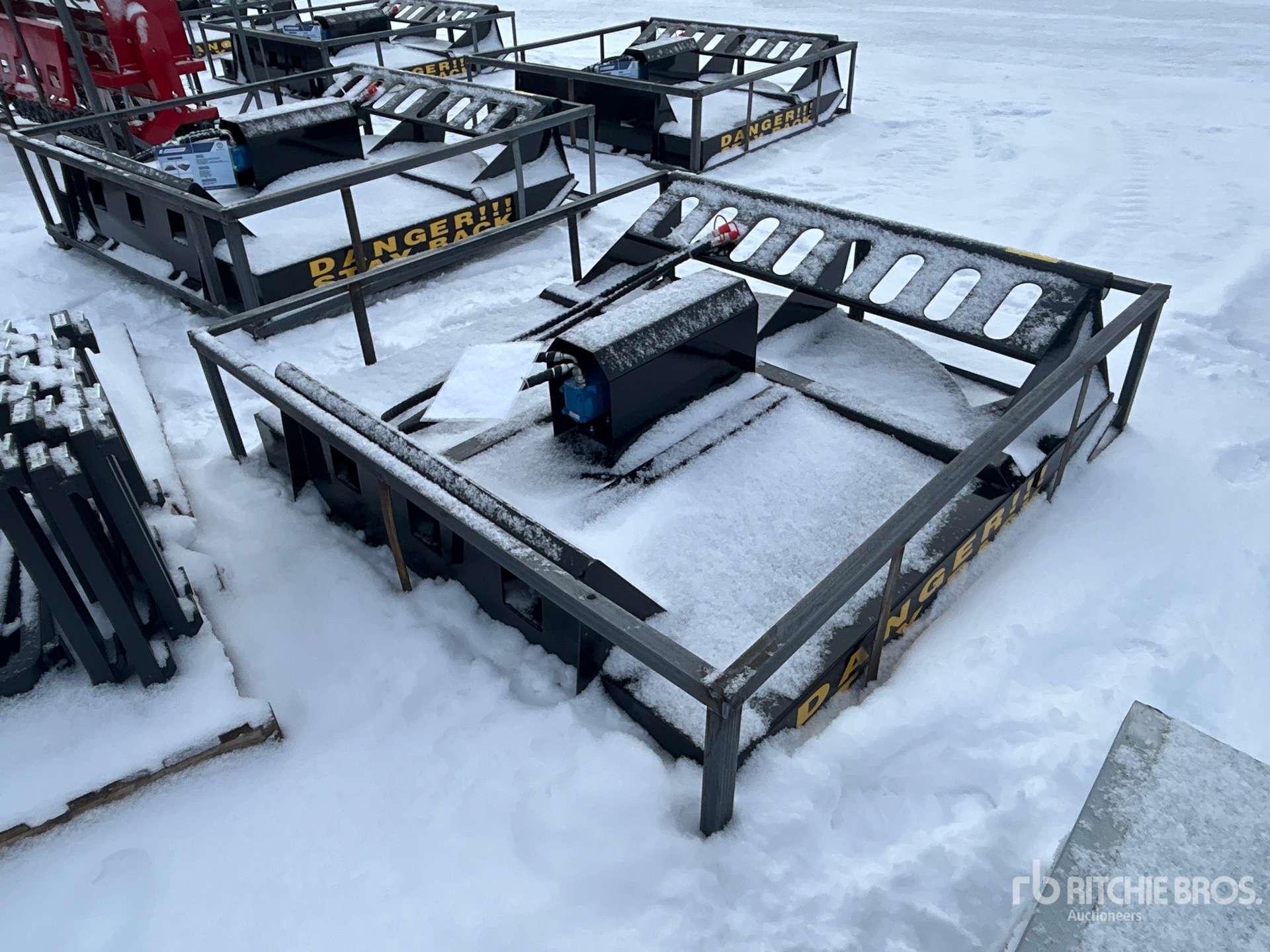 Aspect général with Image, coin arrière droit