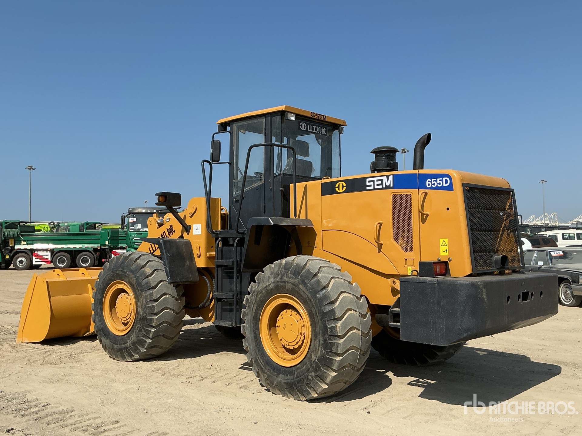 General Appearance with Picture, Left Rear Corner