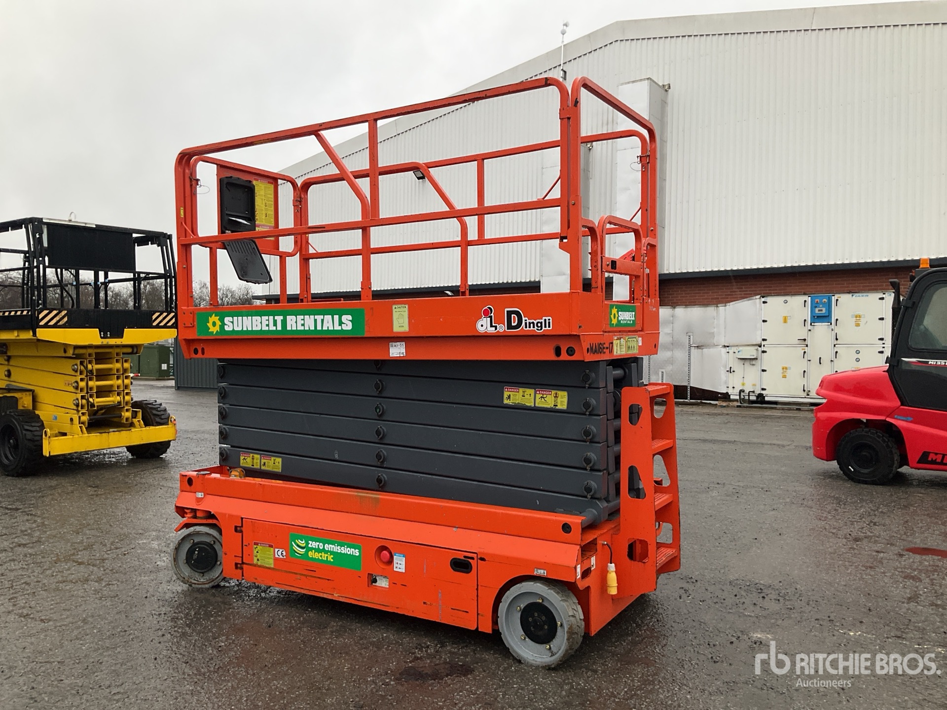 General Appearance with Picture, Left Rear Corner