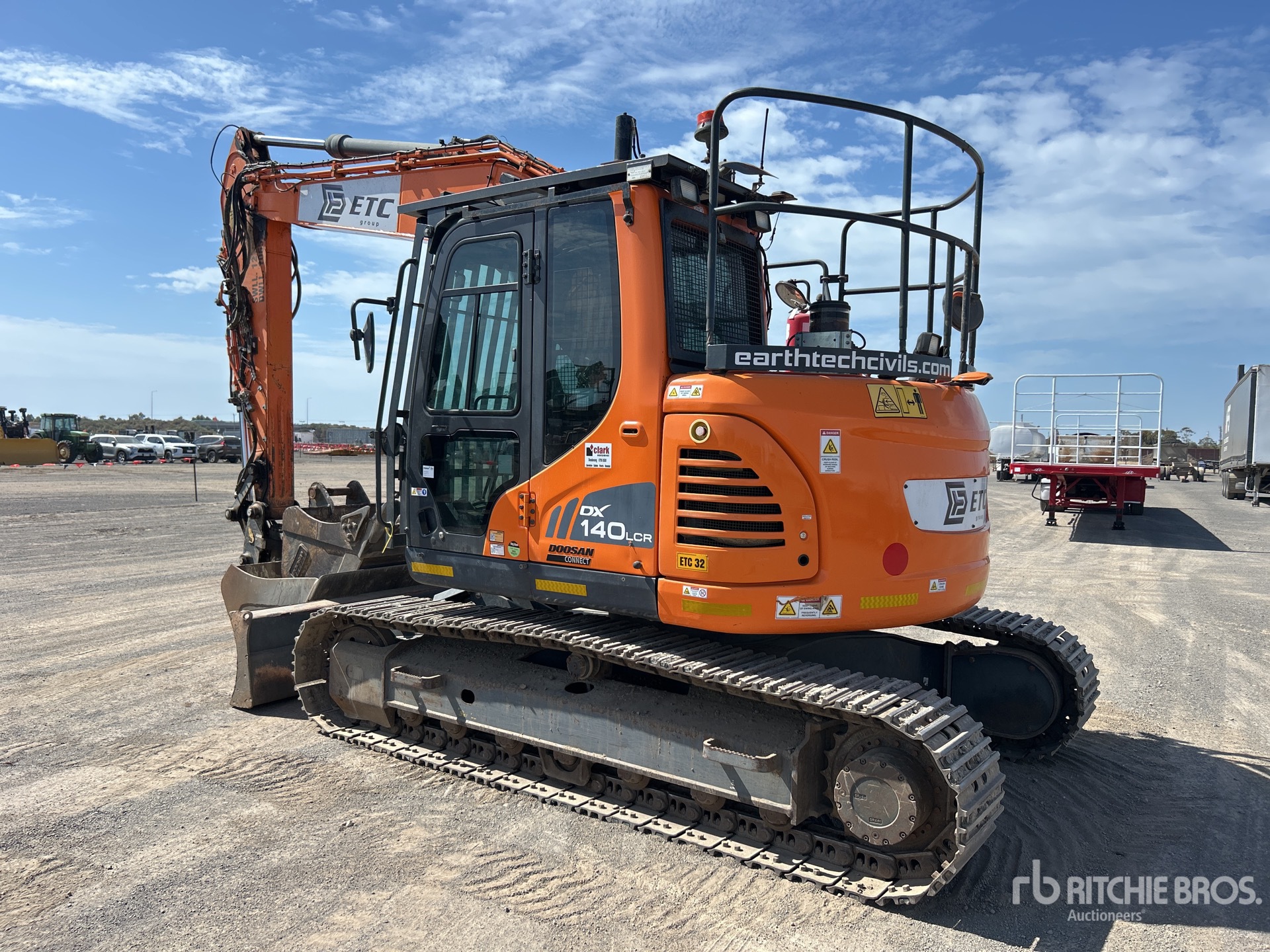 General Appearance with Picture, Left Rear Corner