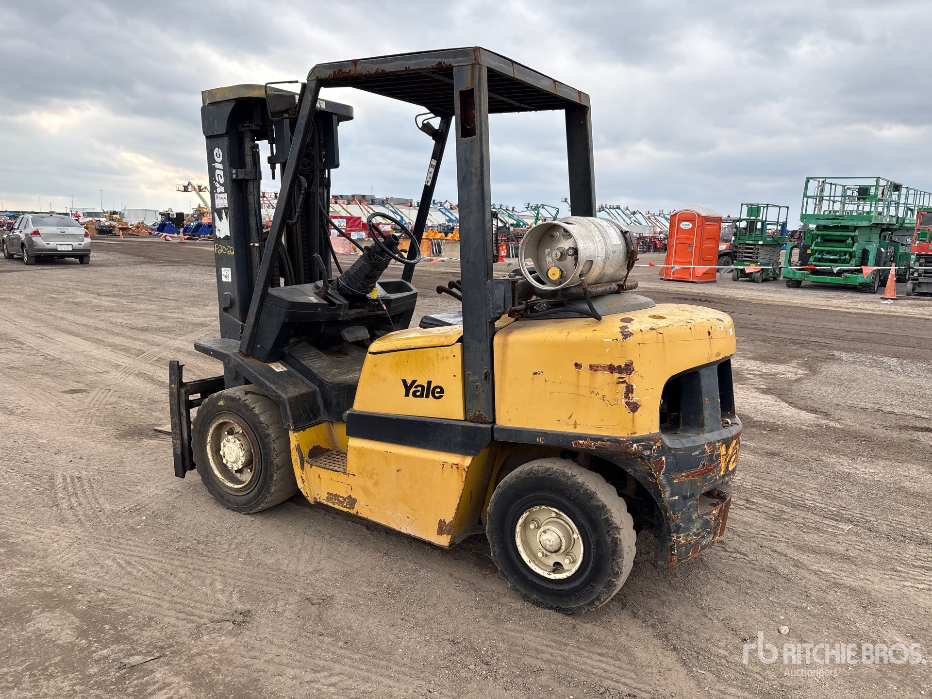 General Appearance with Picture, Left Rear Corner