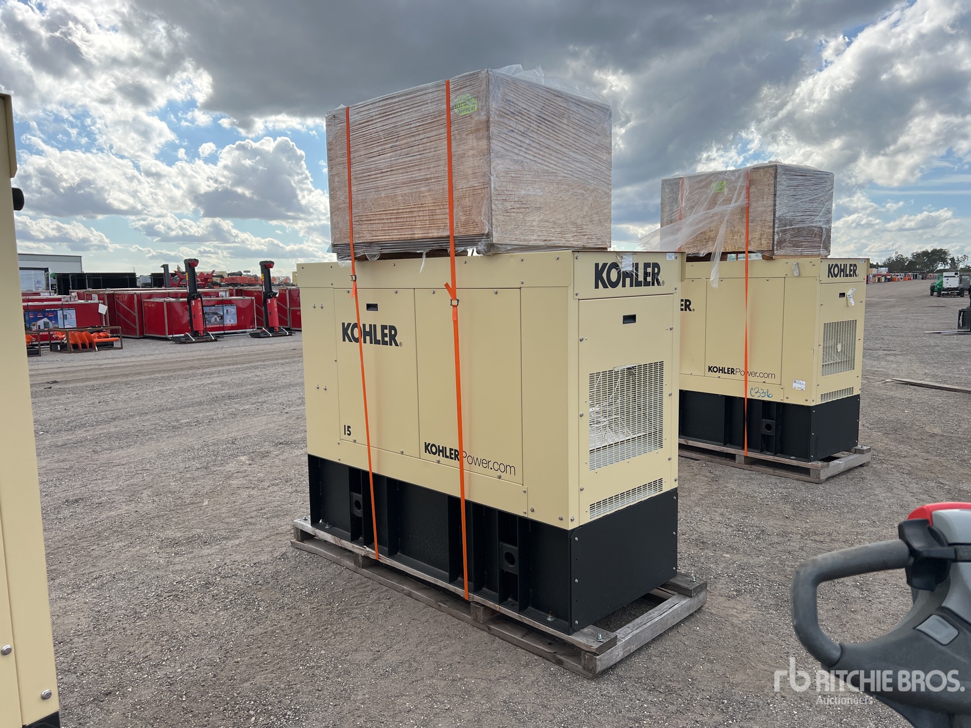 General Appearance with Picture, Right Front Corner