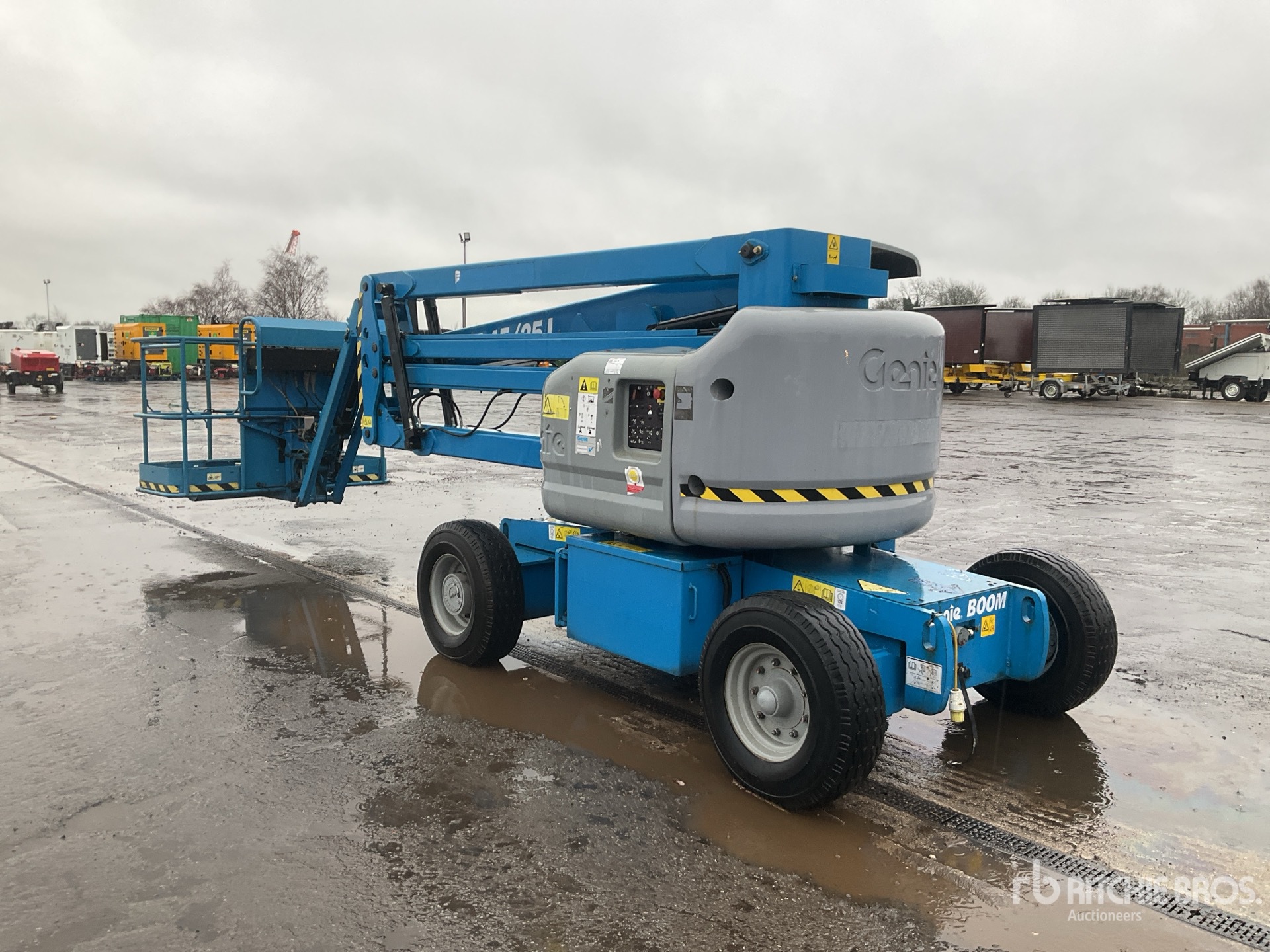 General Appearance with Picture, Left Rear Corner