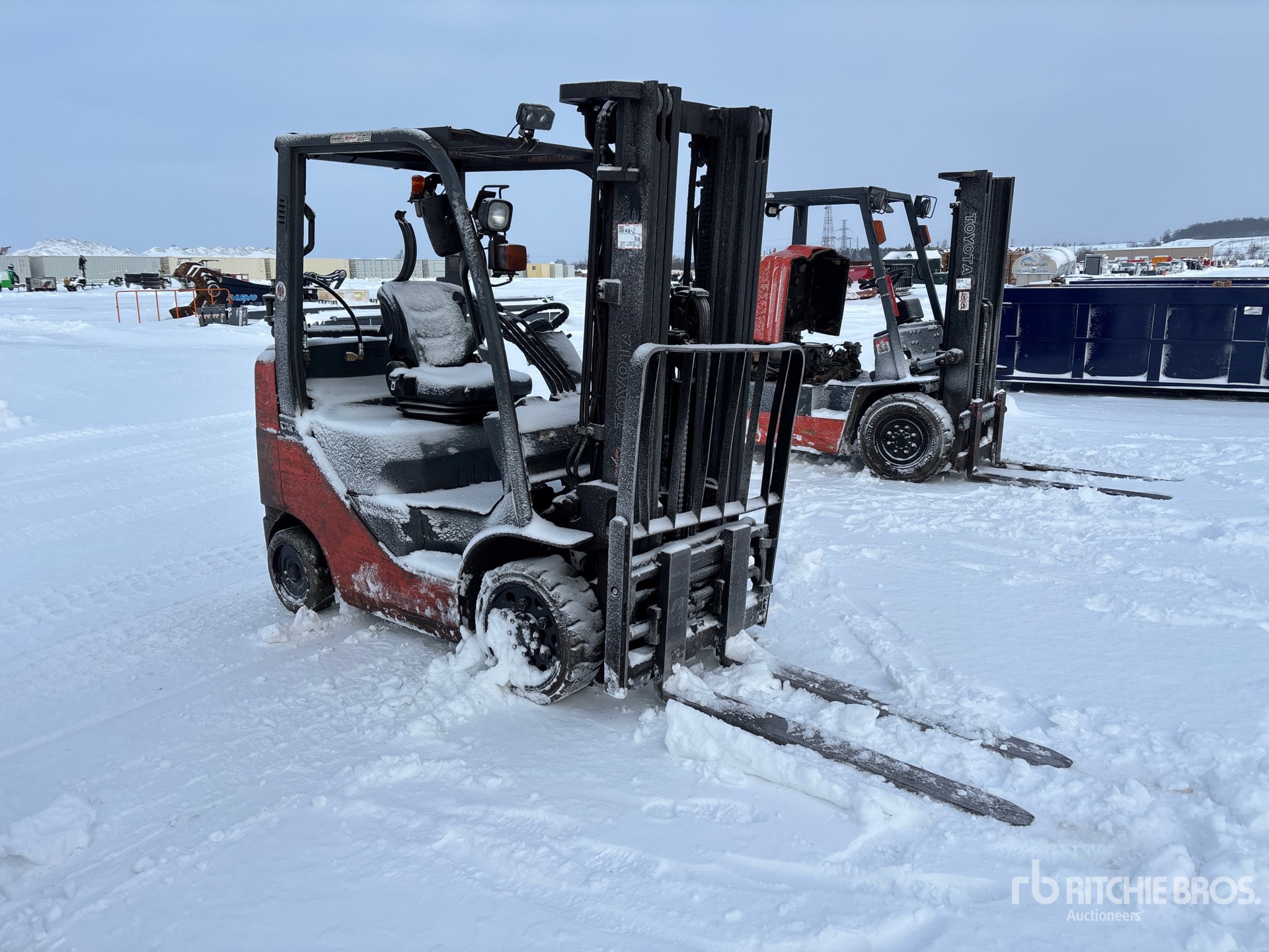 General Appearance with Picture, Right Front Corner