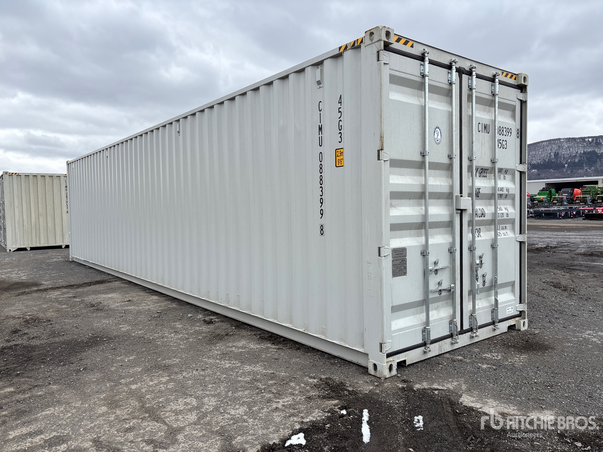 General Appearance with Picture, Right Front Corner