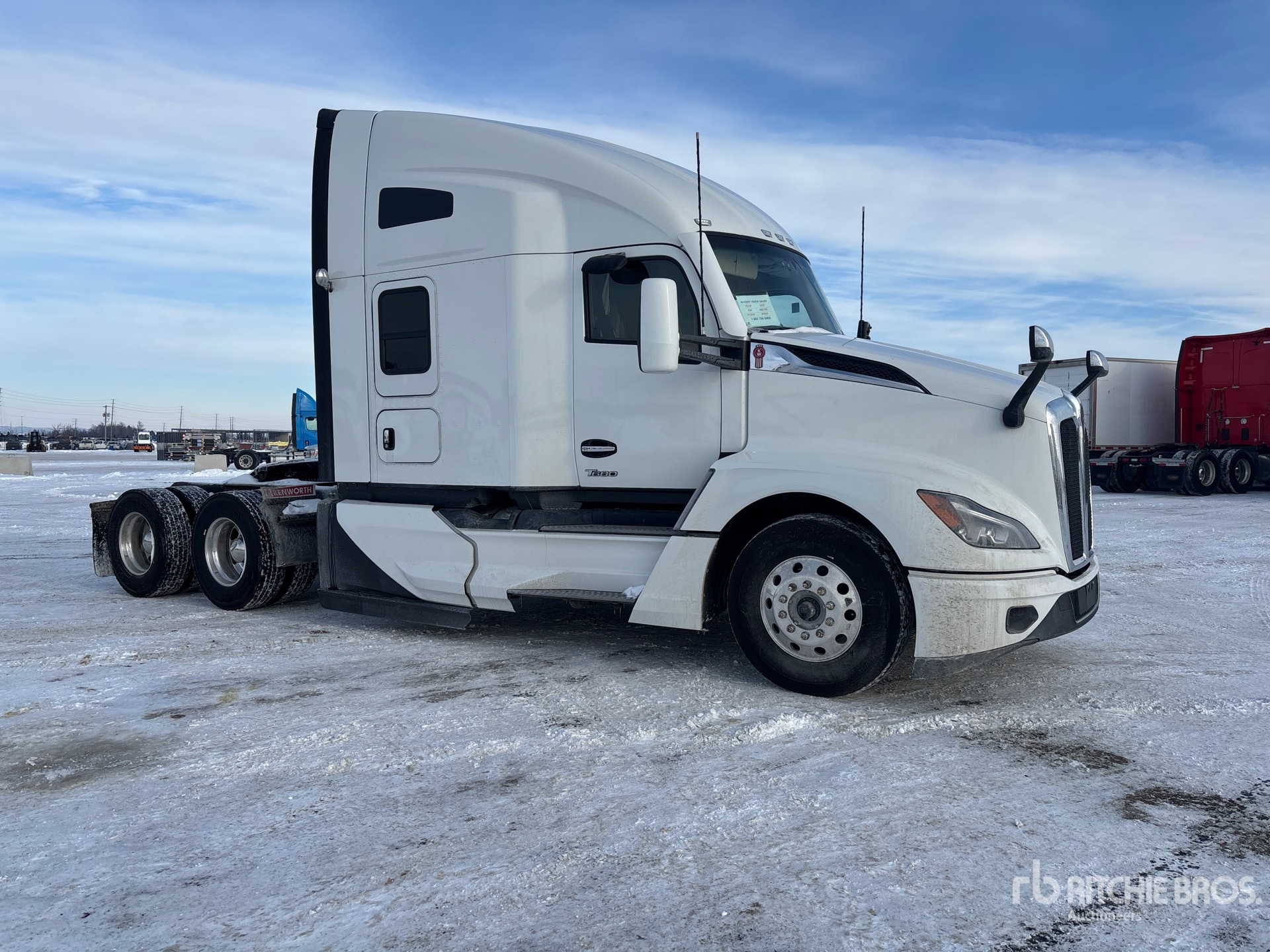 General Appearance with Picture, Right Front Corner