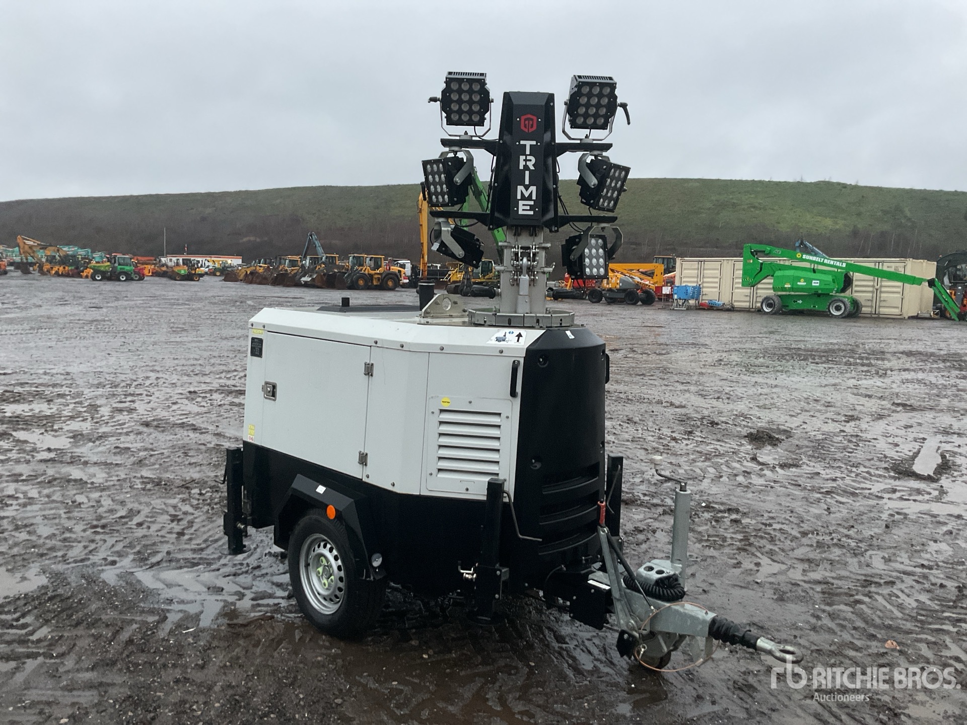 General Appearance with Picture, Right Front Corner