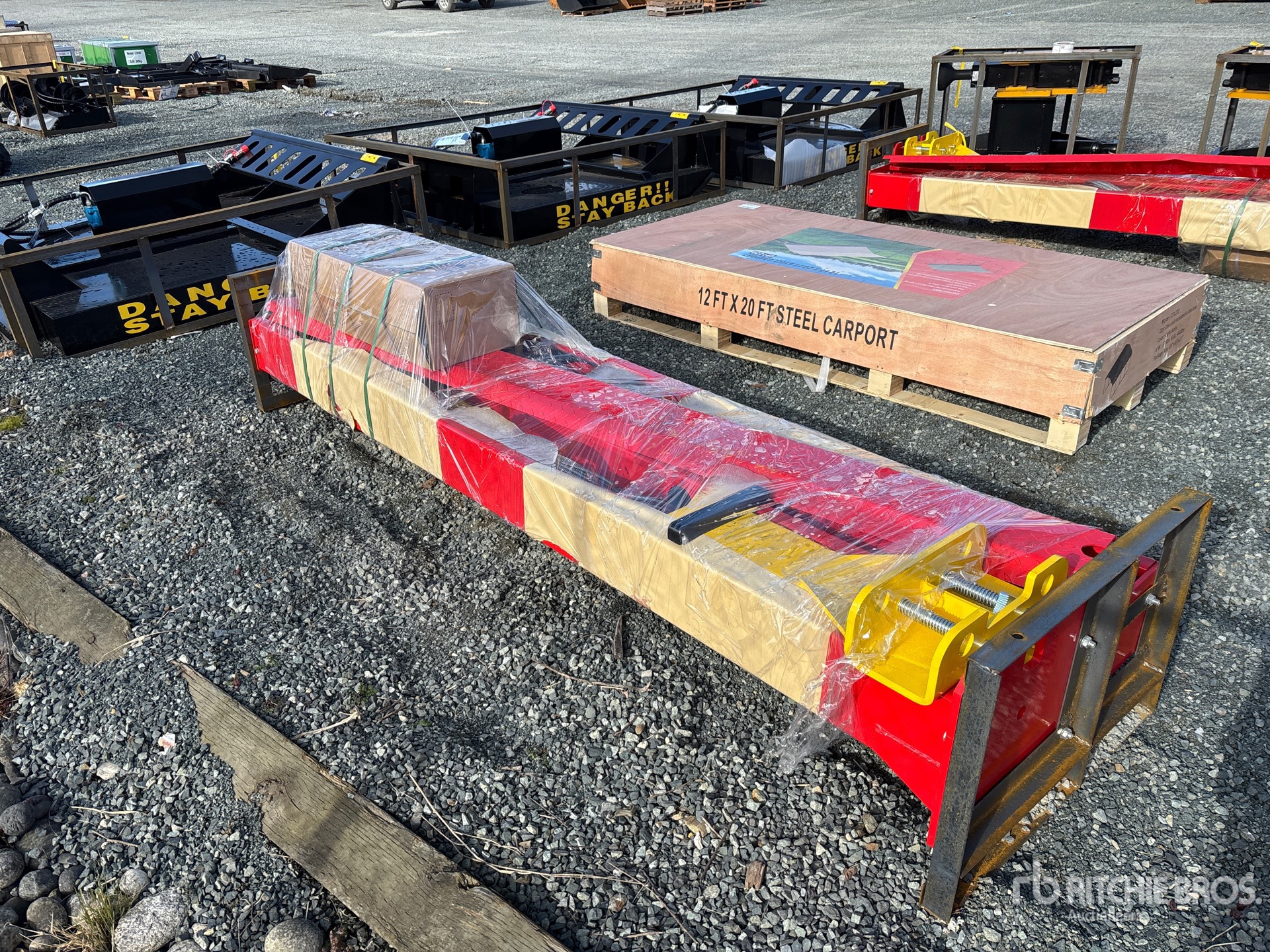 General Appearance with Picture, Right Rear Corner