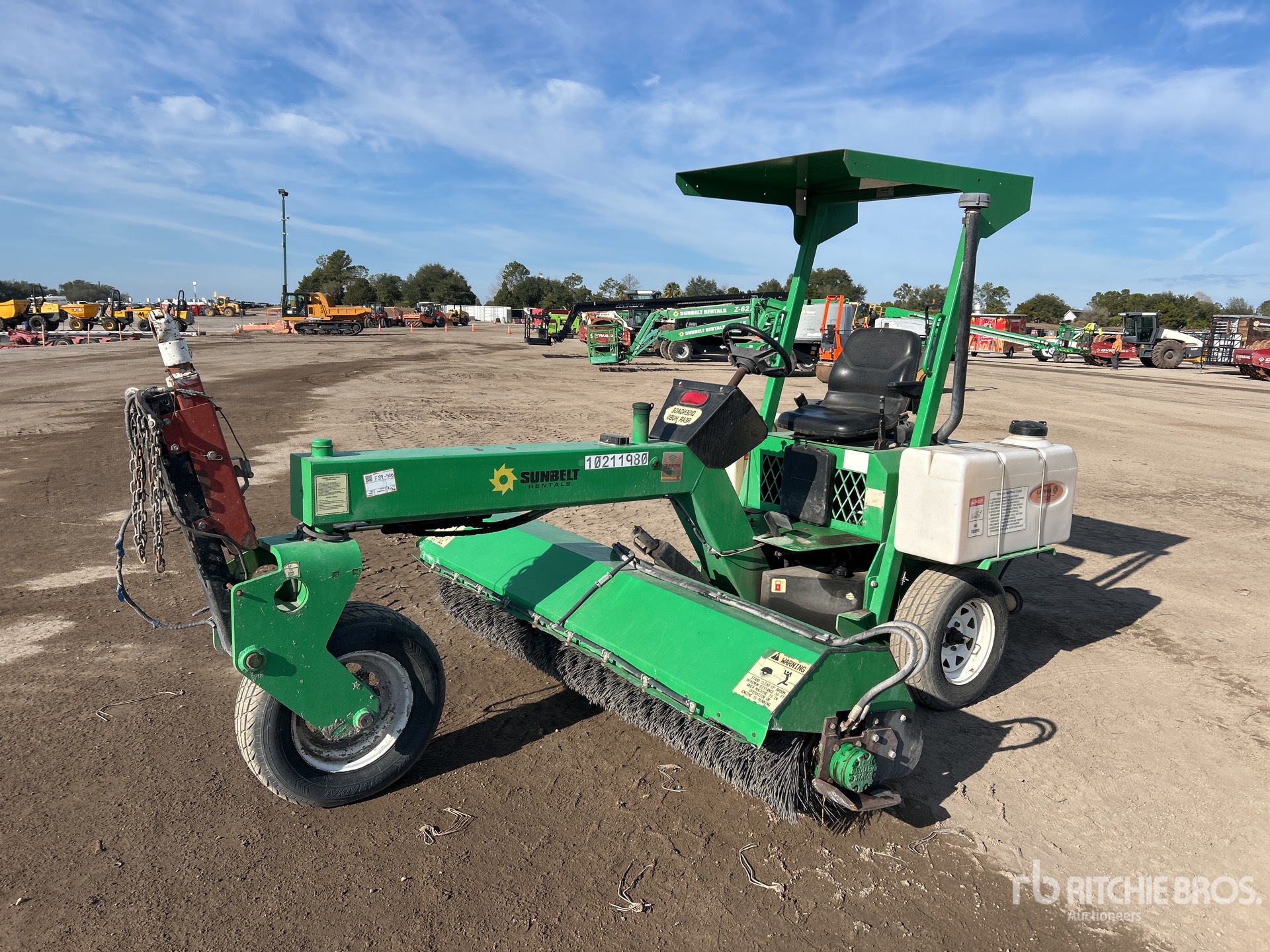 General Appearance with Featured Photo