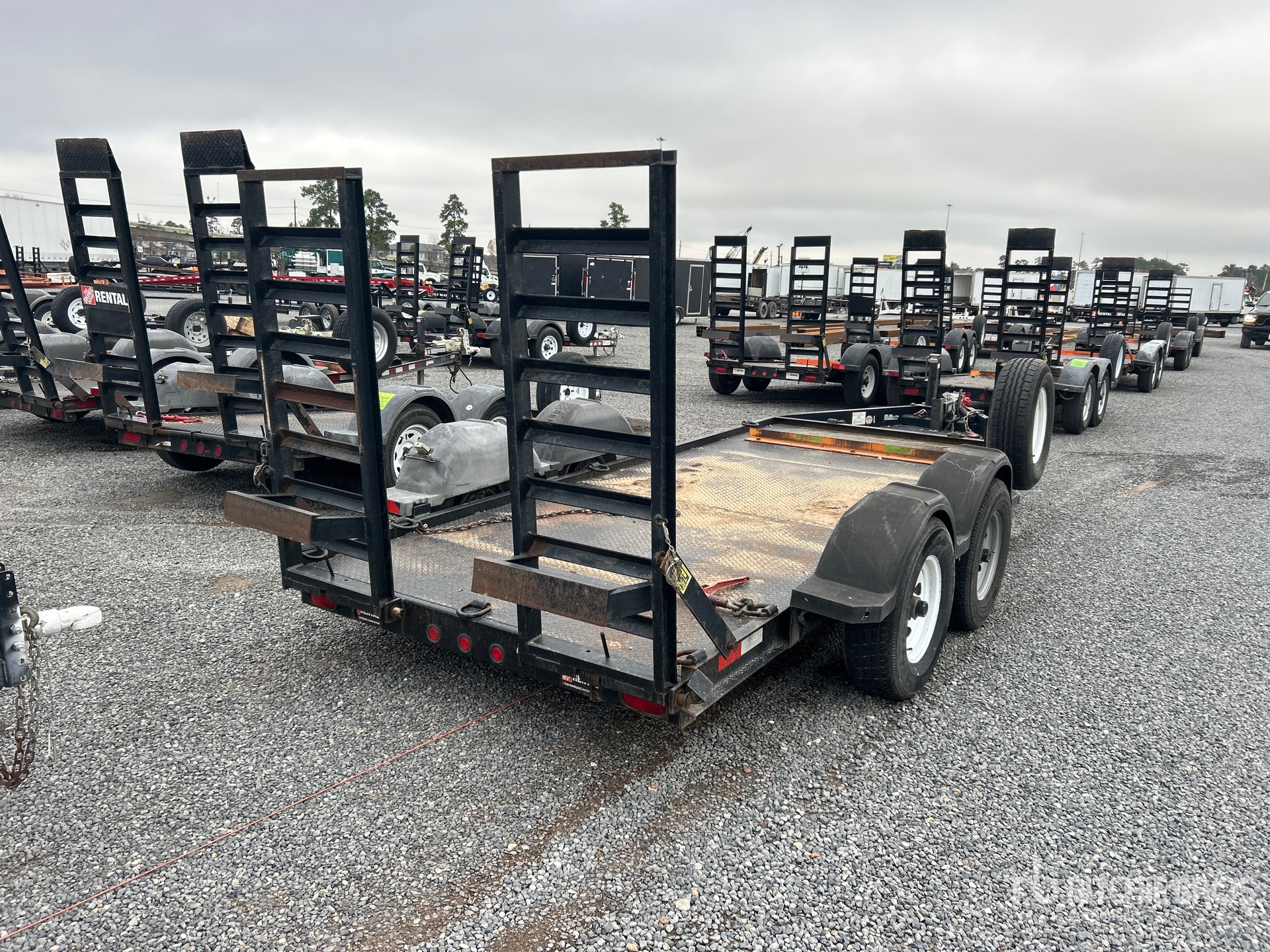 General Appearance with Bild, Ecke hinten rechts