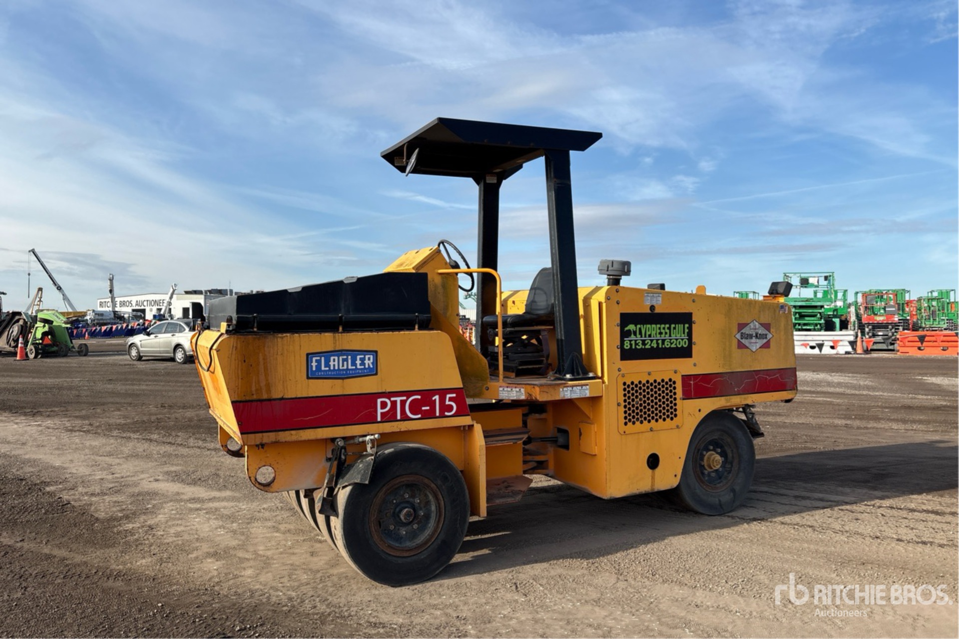 General Appearance with Picture, Left Front Corner