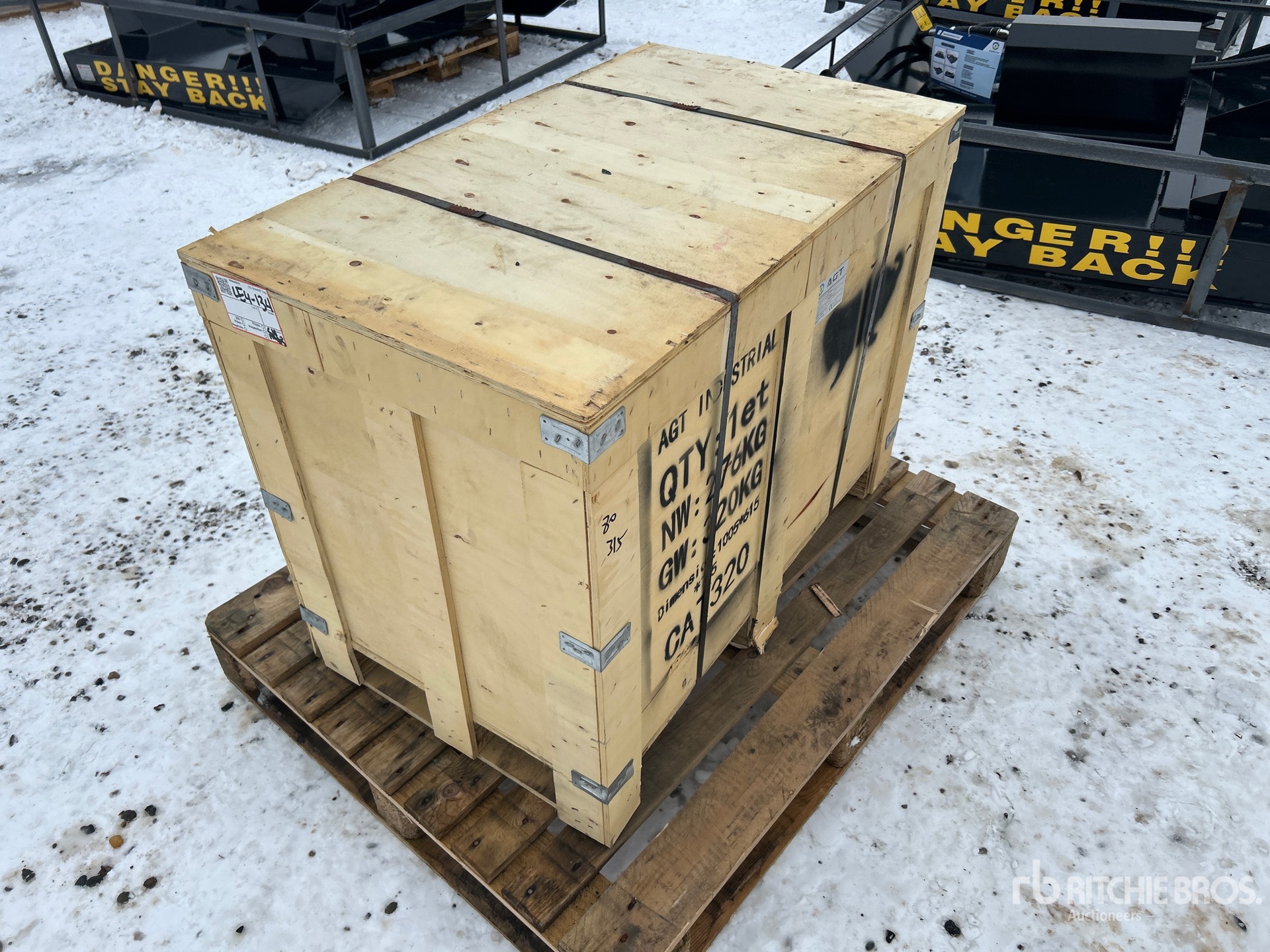 General Appearance with Picture, Right Front Corner