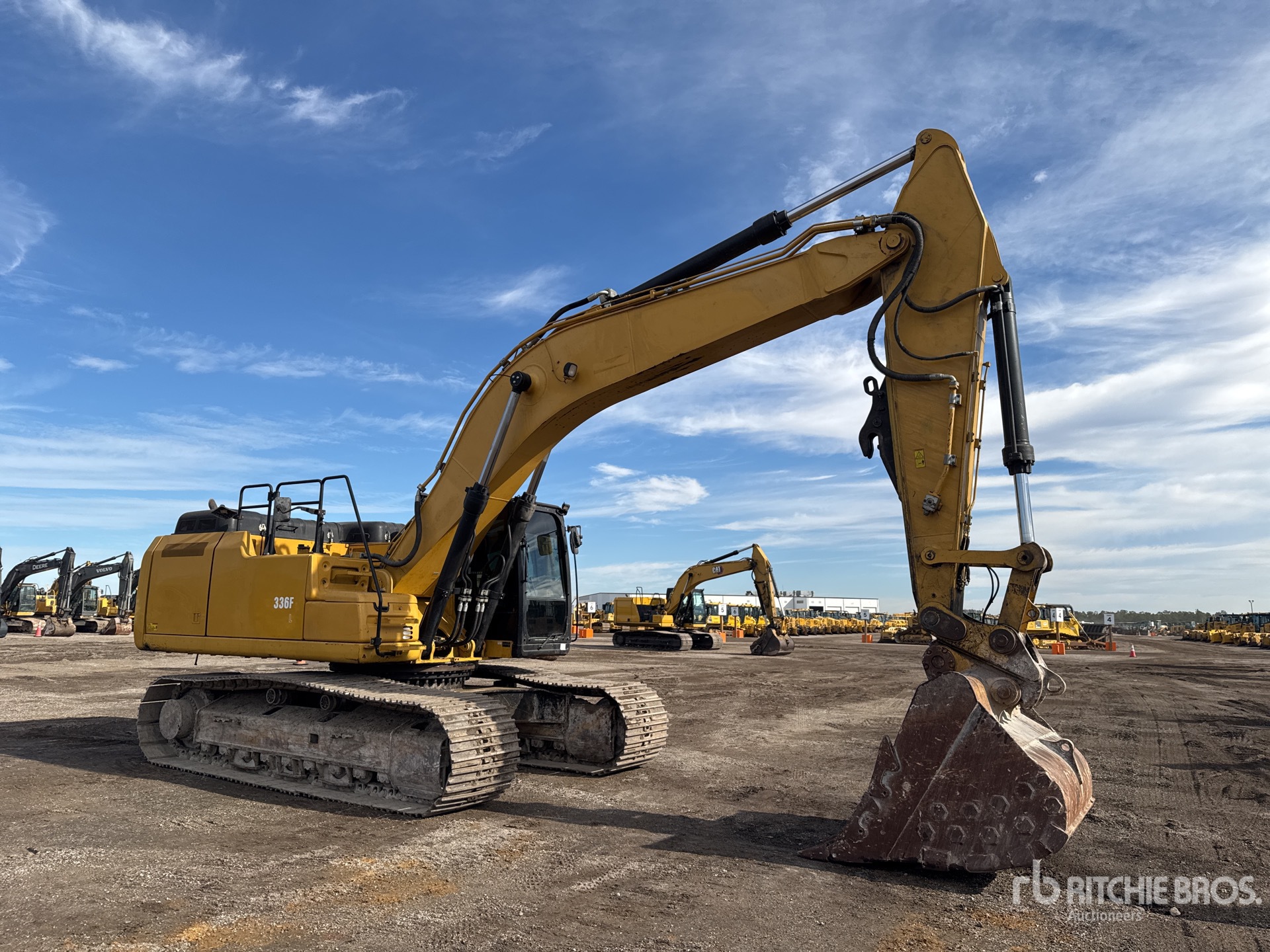 General Appearance with Imagen: esquina delantera derecha