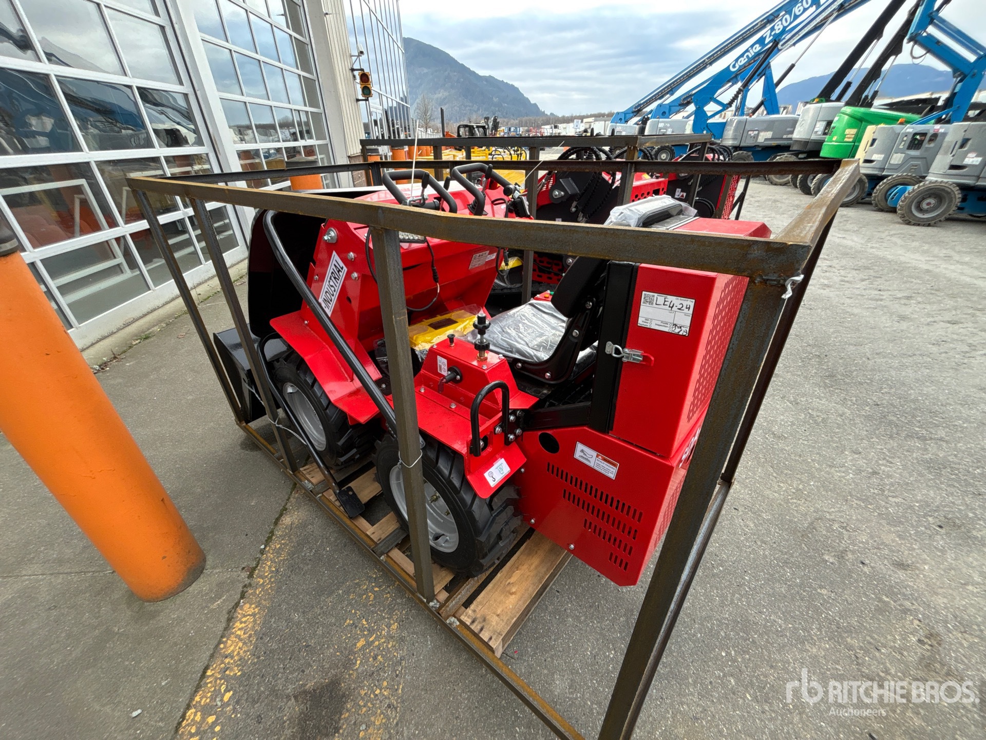 General Appearance with Picture, Left Rear Corner