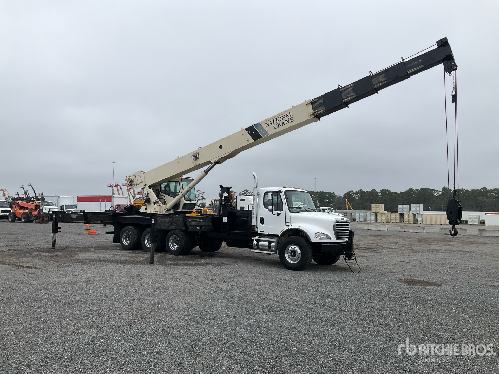 General Appearance with Foto, angolo anteriore destro