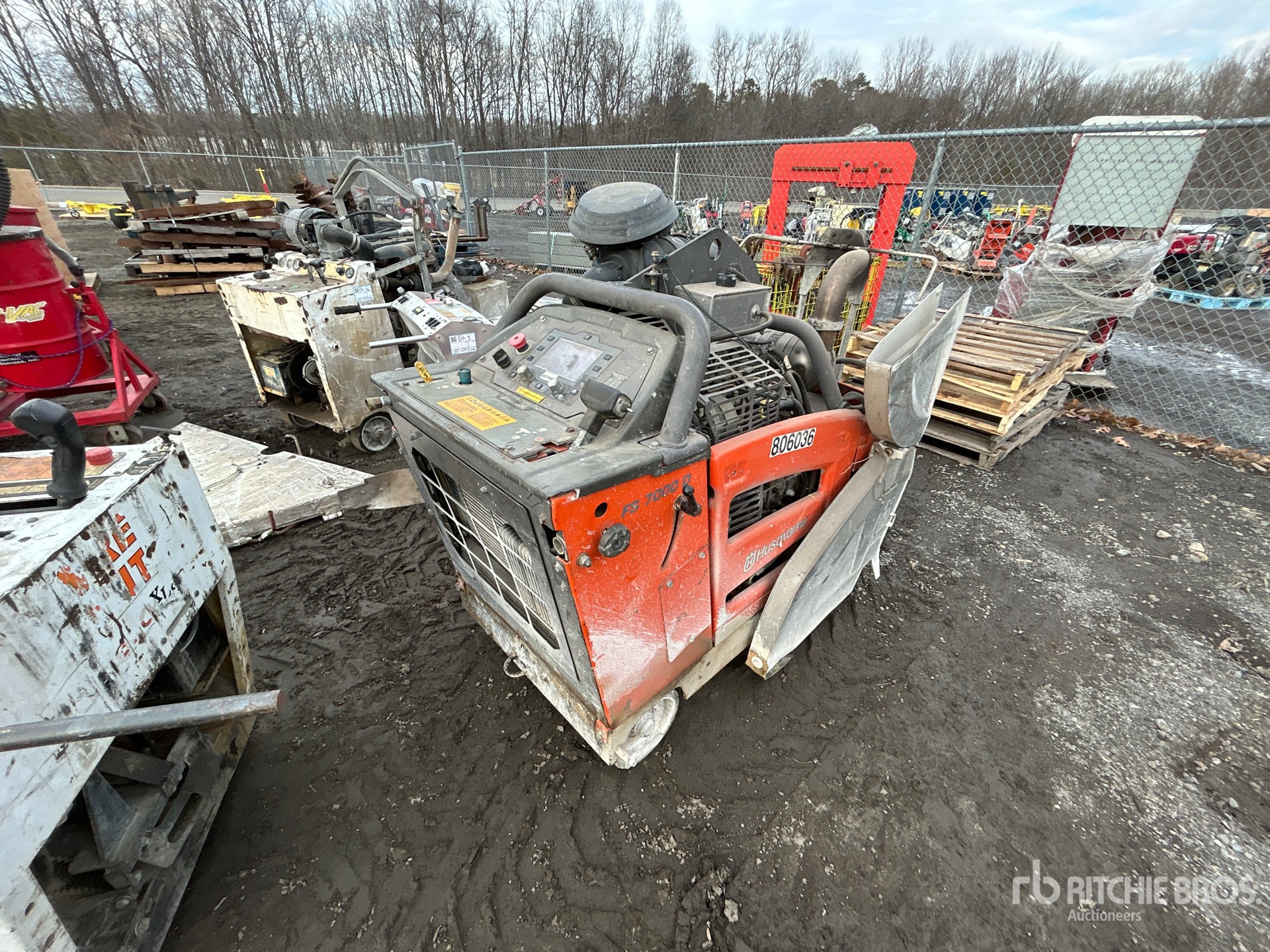 Aspect général with Image, coin arrière droit