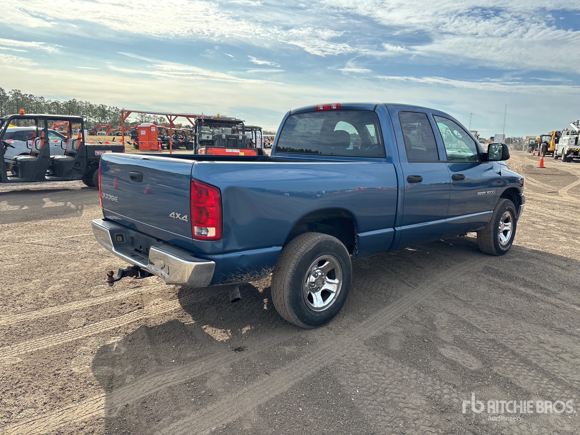 General Appearance with Imagen: esquina trasera derecha