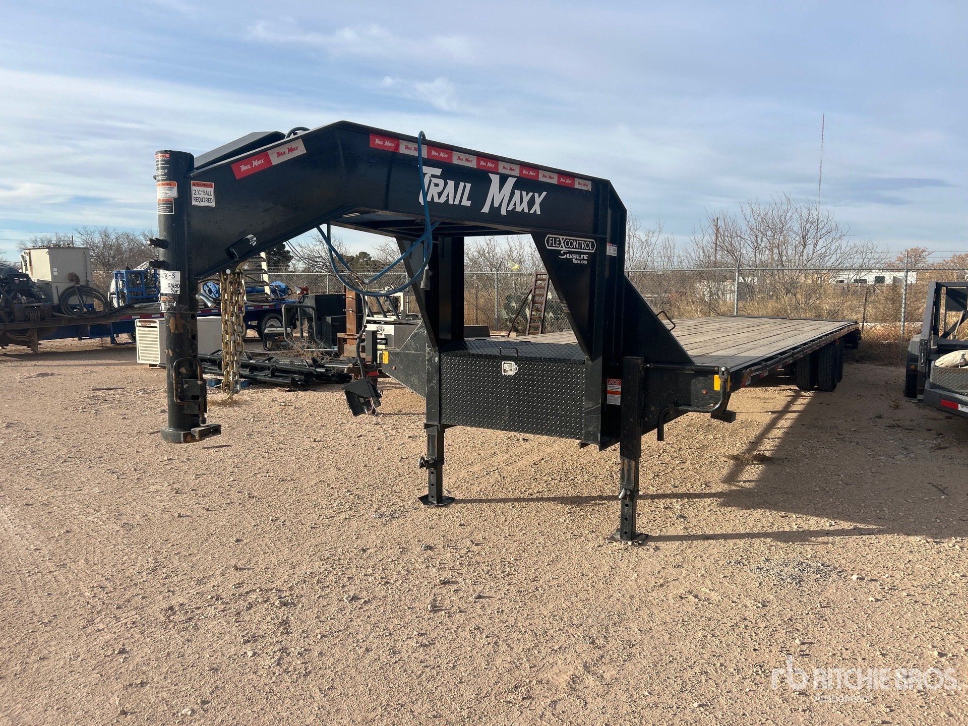 General Appearance with Imagen: esquina delantera izquierda