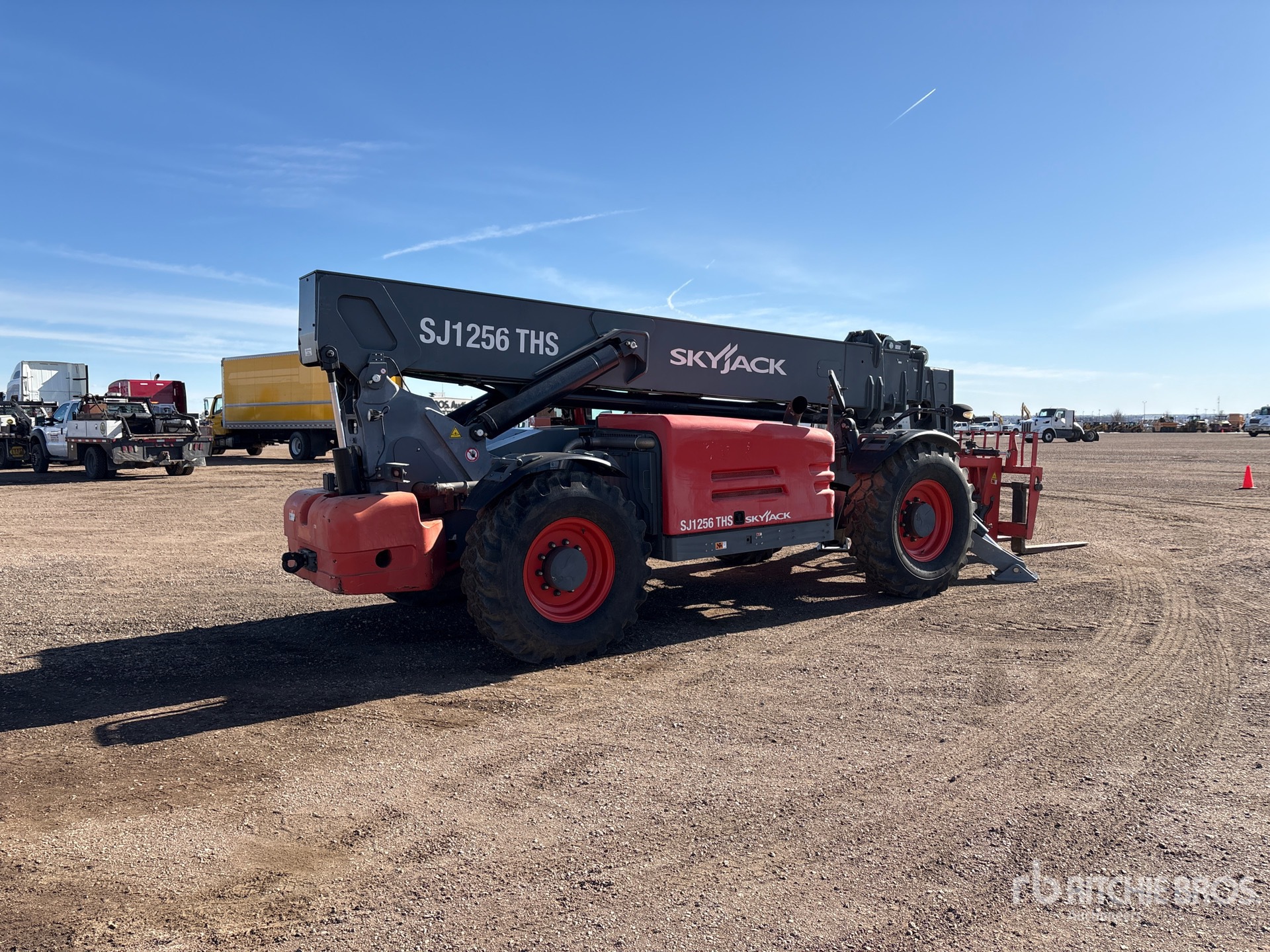 General Appearance with Imagen: esquina trasera derecha