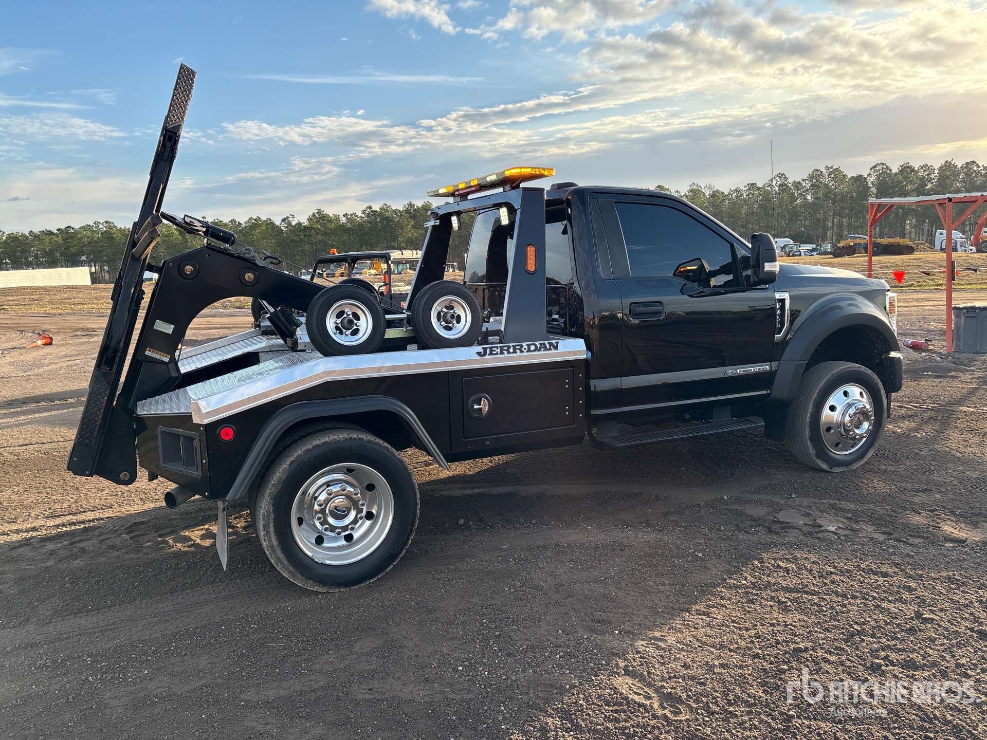 General Appearance with Image, coin arrière droit