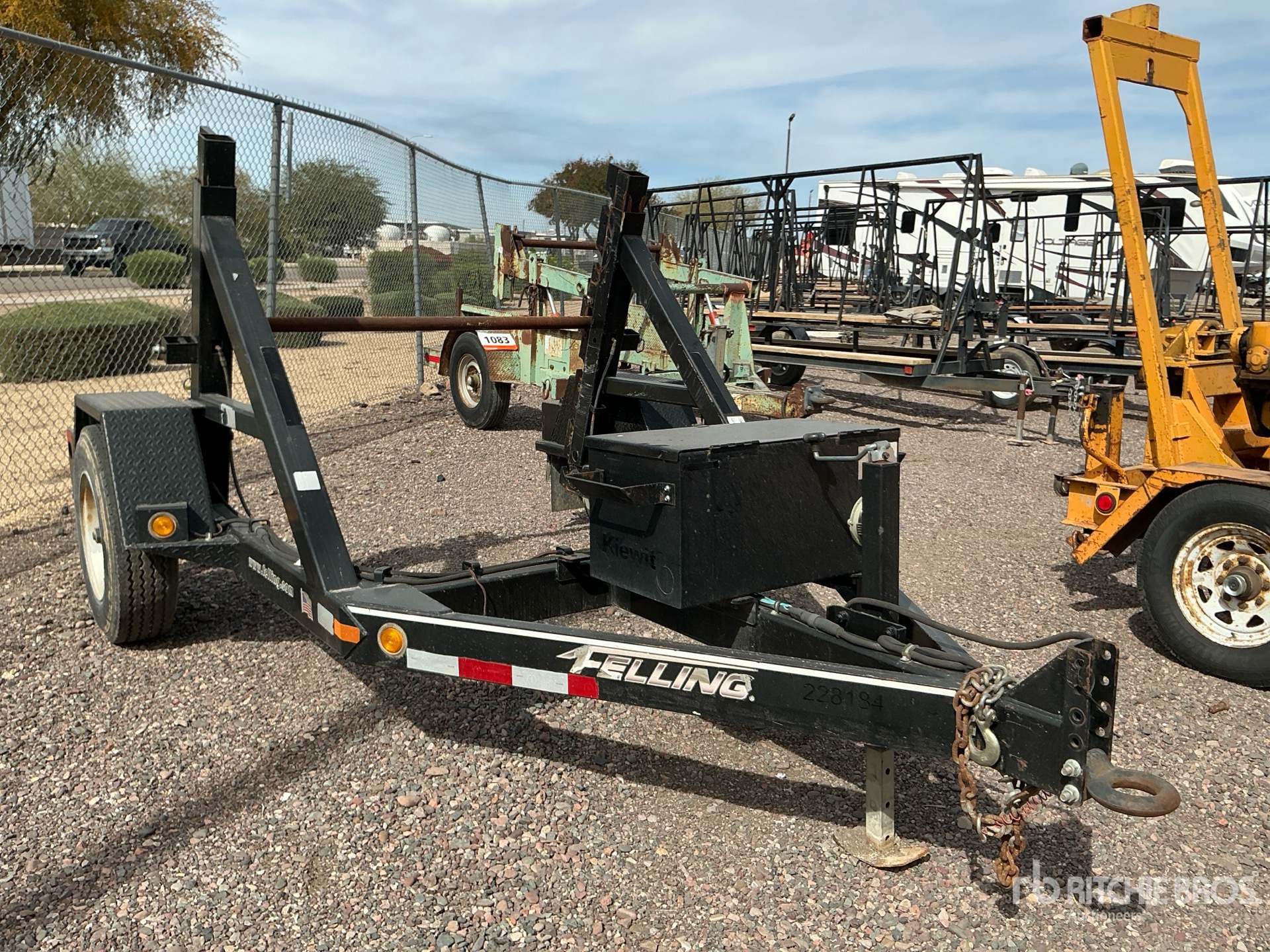 General Appearance with Foto, angolo anteriore destro