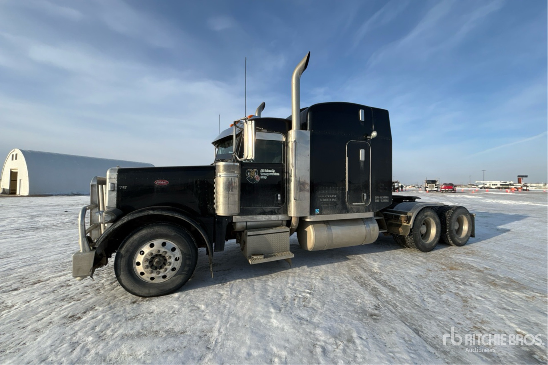 General Appearance with Picture, Left Front Corner