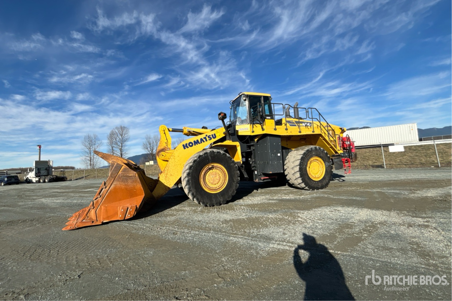 General Appearance with Picture, Left Front Corner