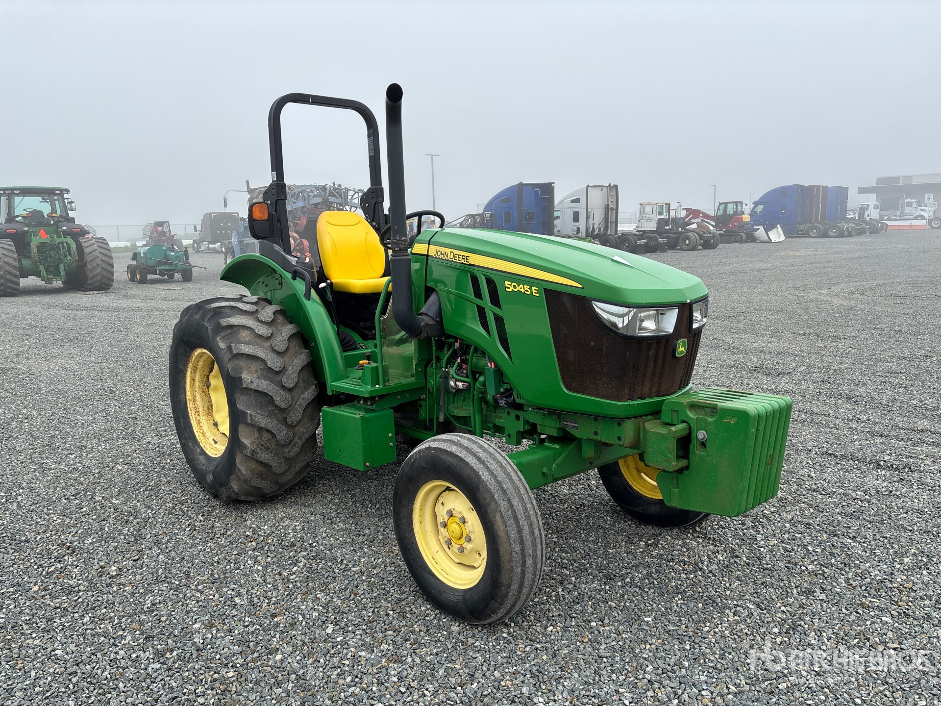 General Appearance with Picture, Right Front Corner