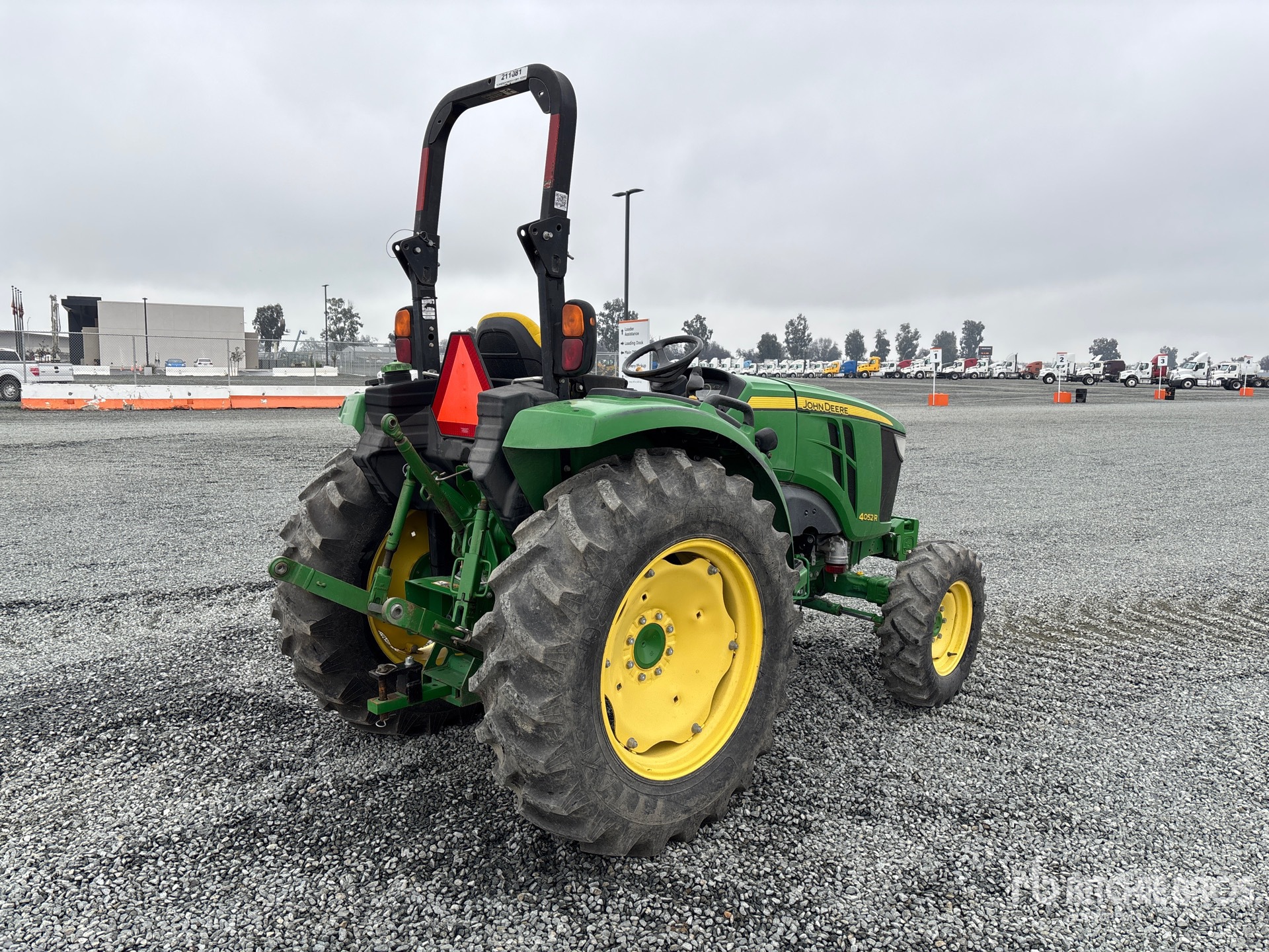 General Appearance with Picture, Right Rear Corner