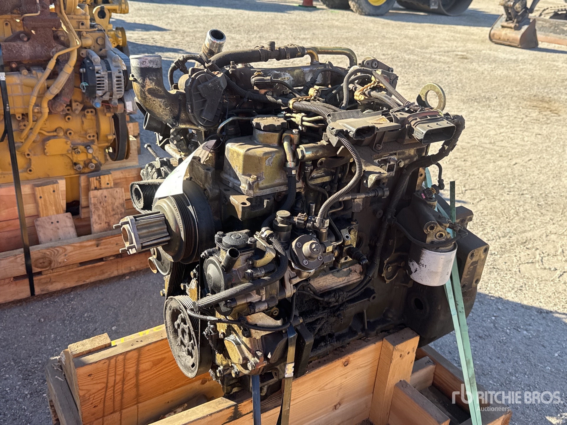 General Appearance with Bild, Ecke vorne links