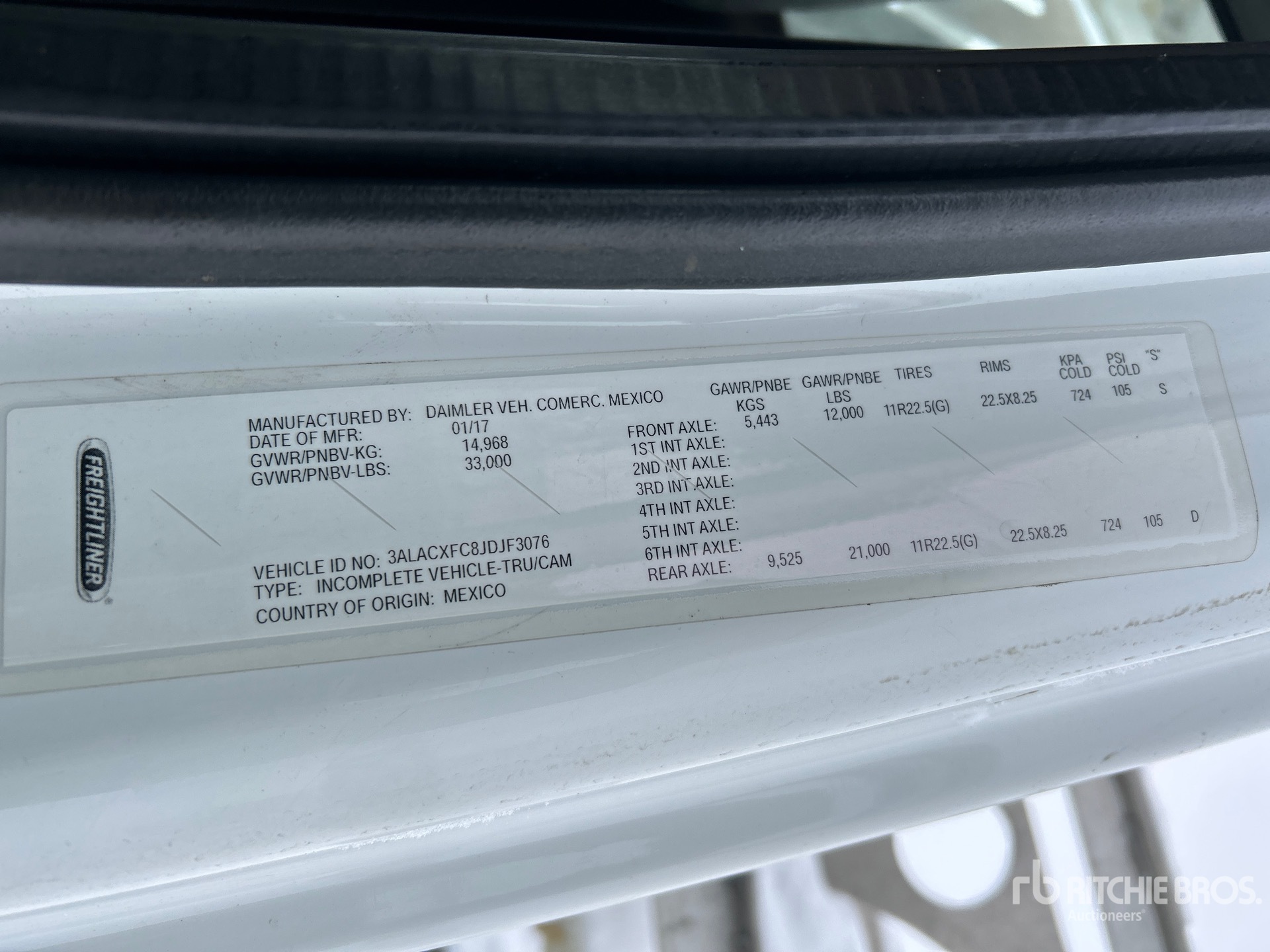 General Appearance with Serial Number / VIN