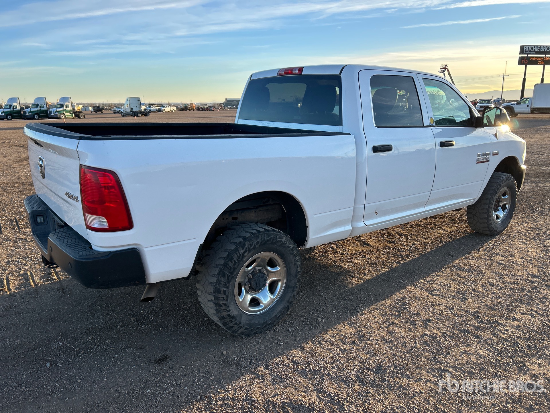 Aspect général with Image, coin arrière droit