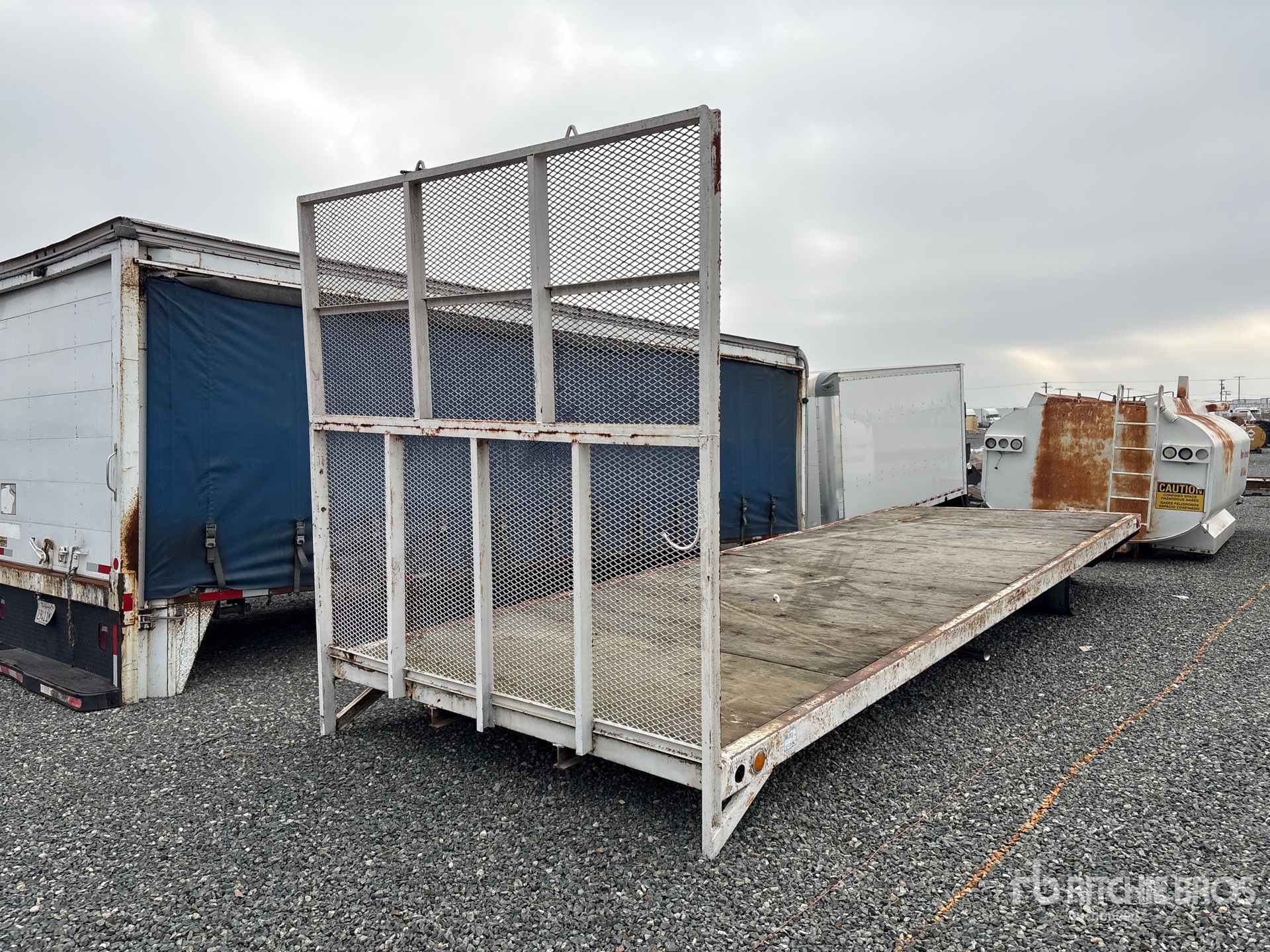 General Appearance with Imagen: esquina delantera izquierda