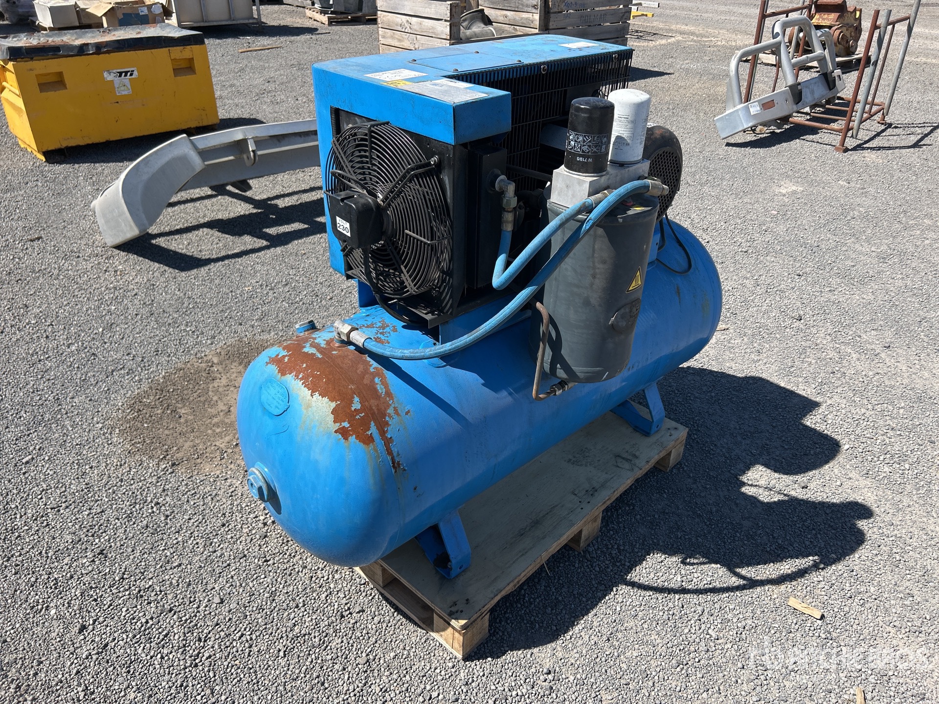 General Appearance with Picture, Left Rear Corner