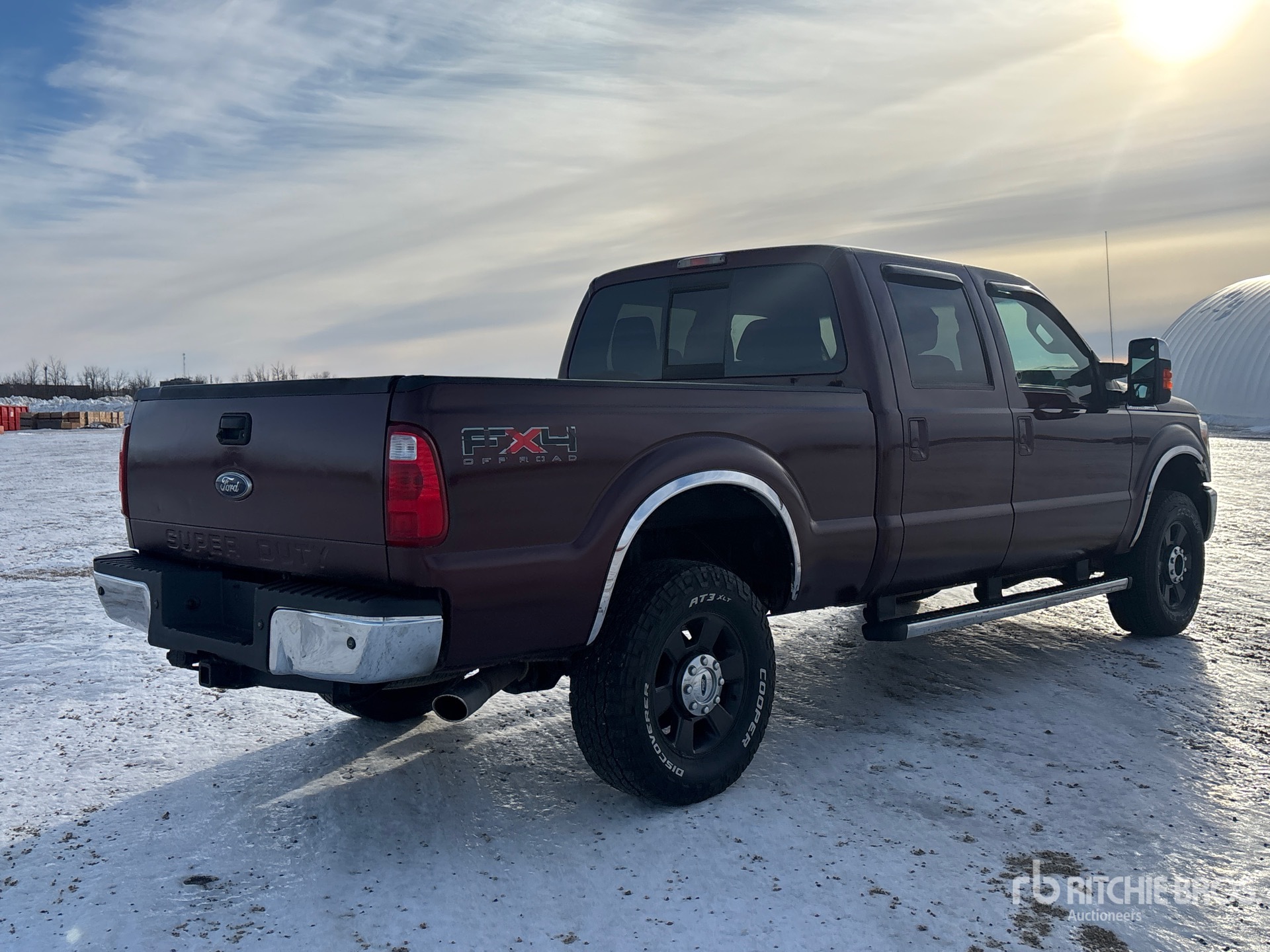 General Appearance with Imagen: esquina trasera derecha