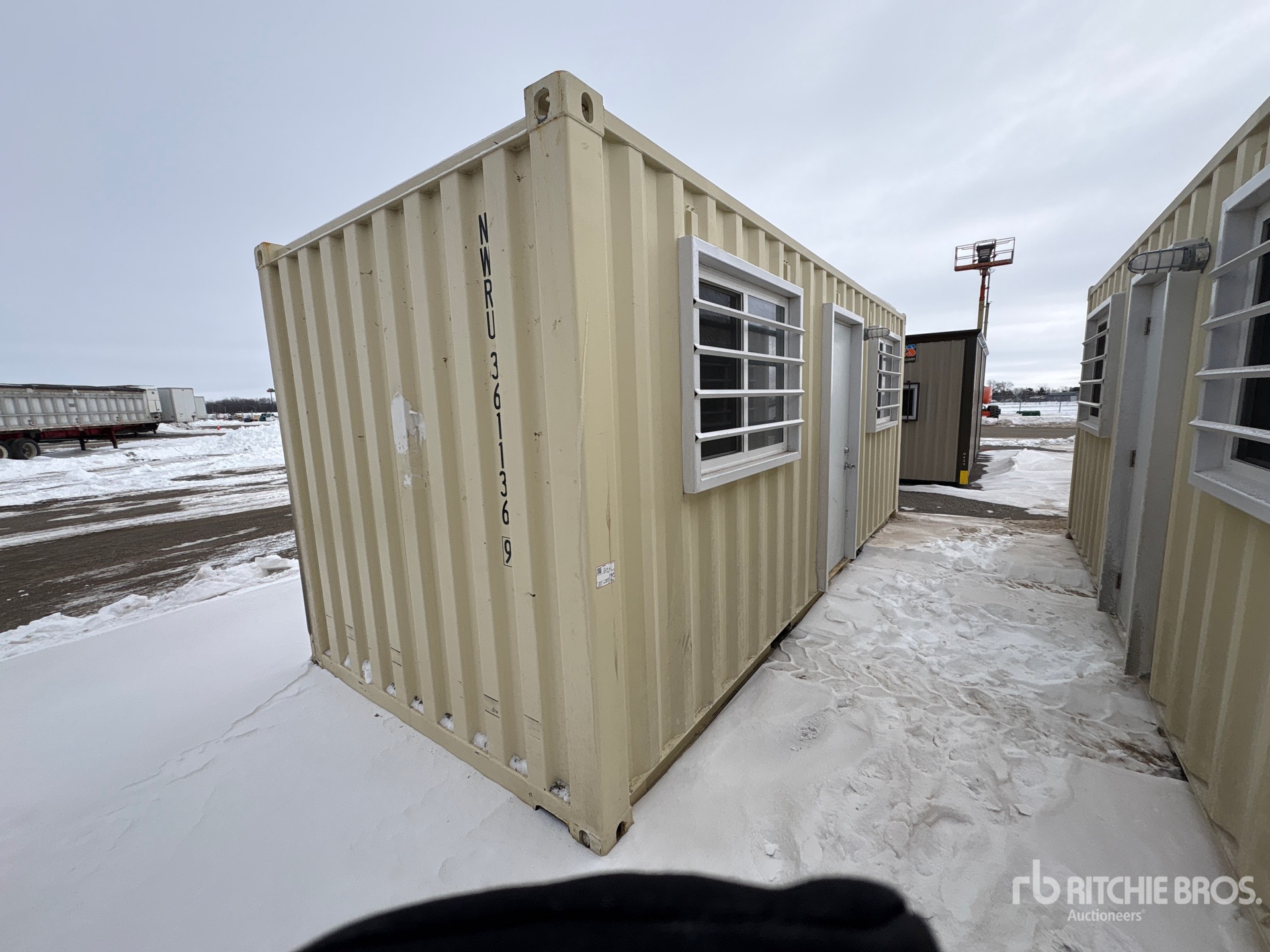 General Appearance with Picture, Left Front Corner