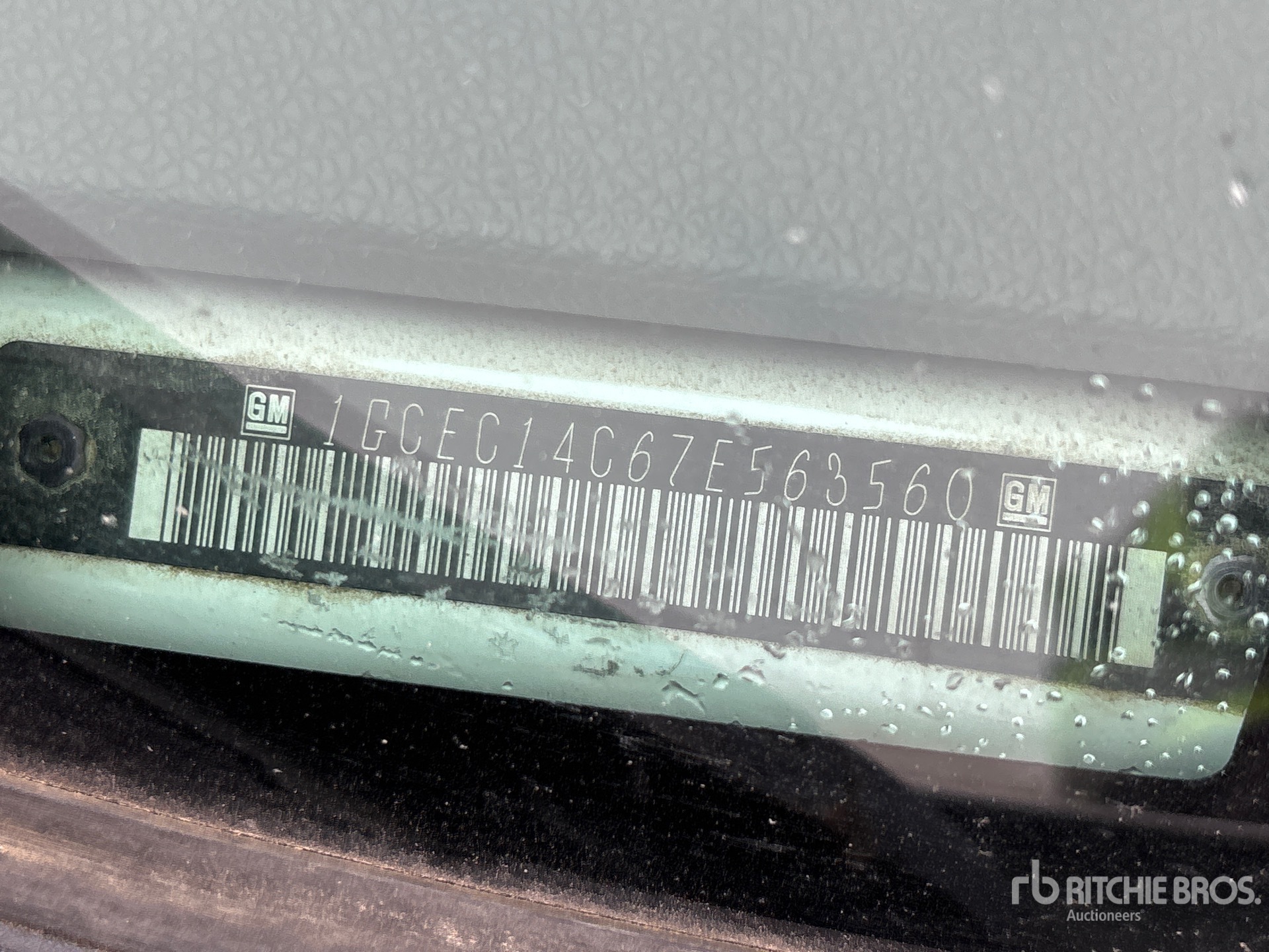 General Appearance with Numero seriale/numero d’identificazione del veicolo (VIN)