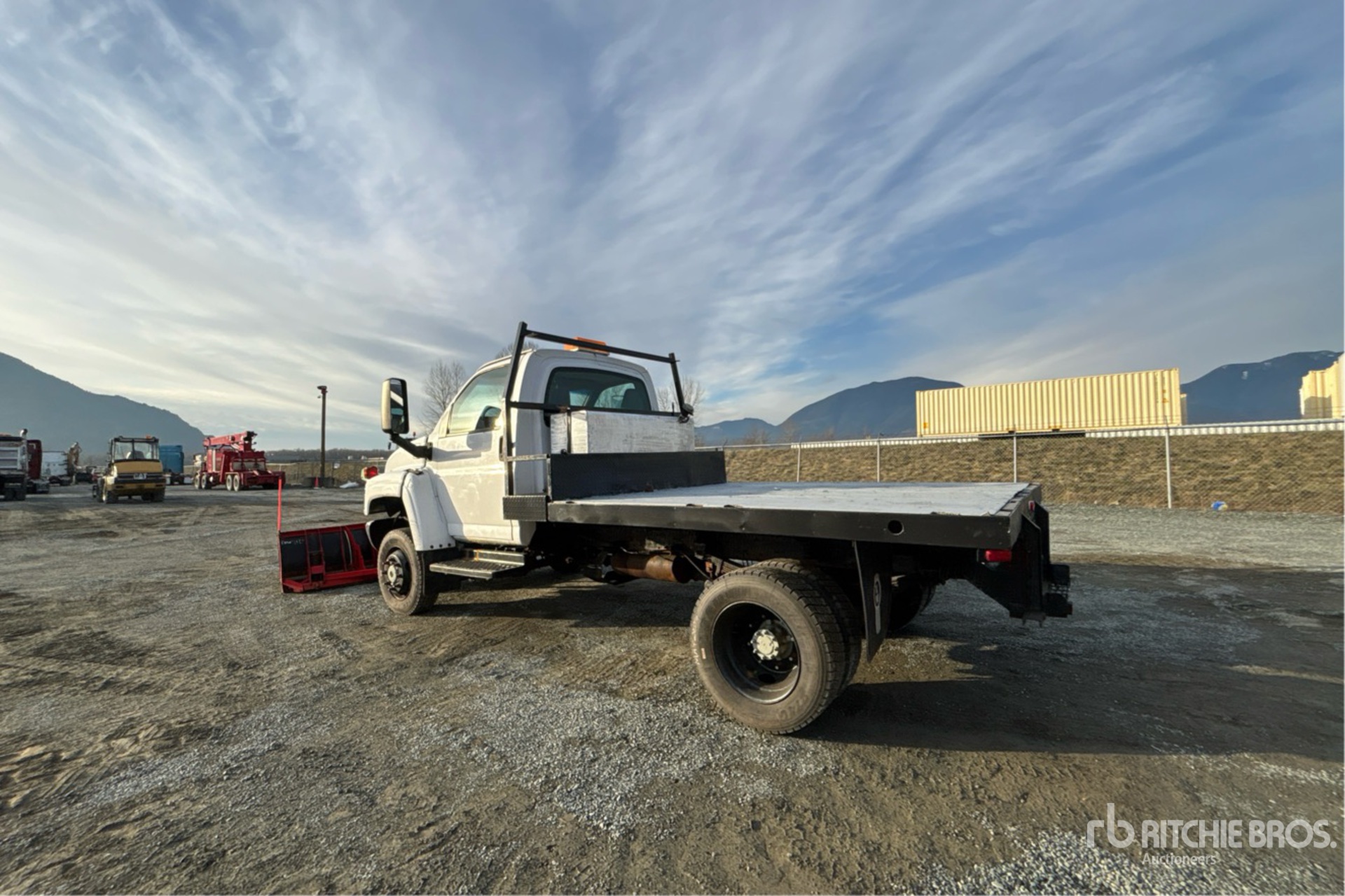 General Appearance with Imagen: esquina trasera izquierda