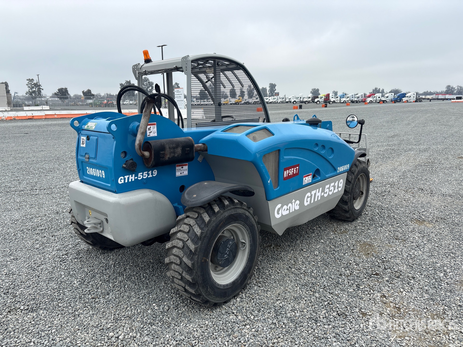 General Appearance with Bild, Ecke hinten rechts