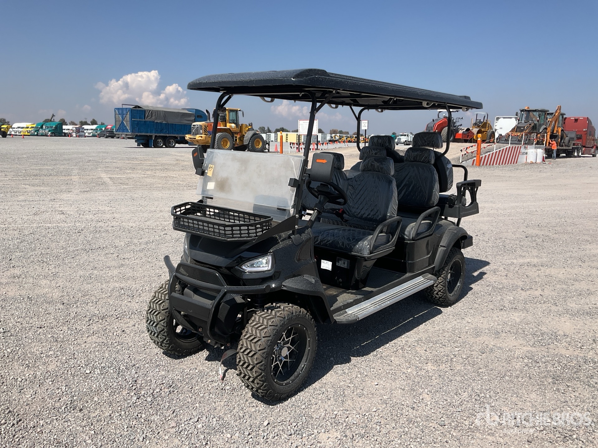 General Appearance with Featured Photo