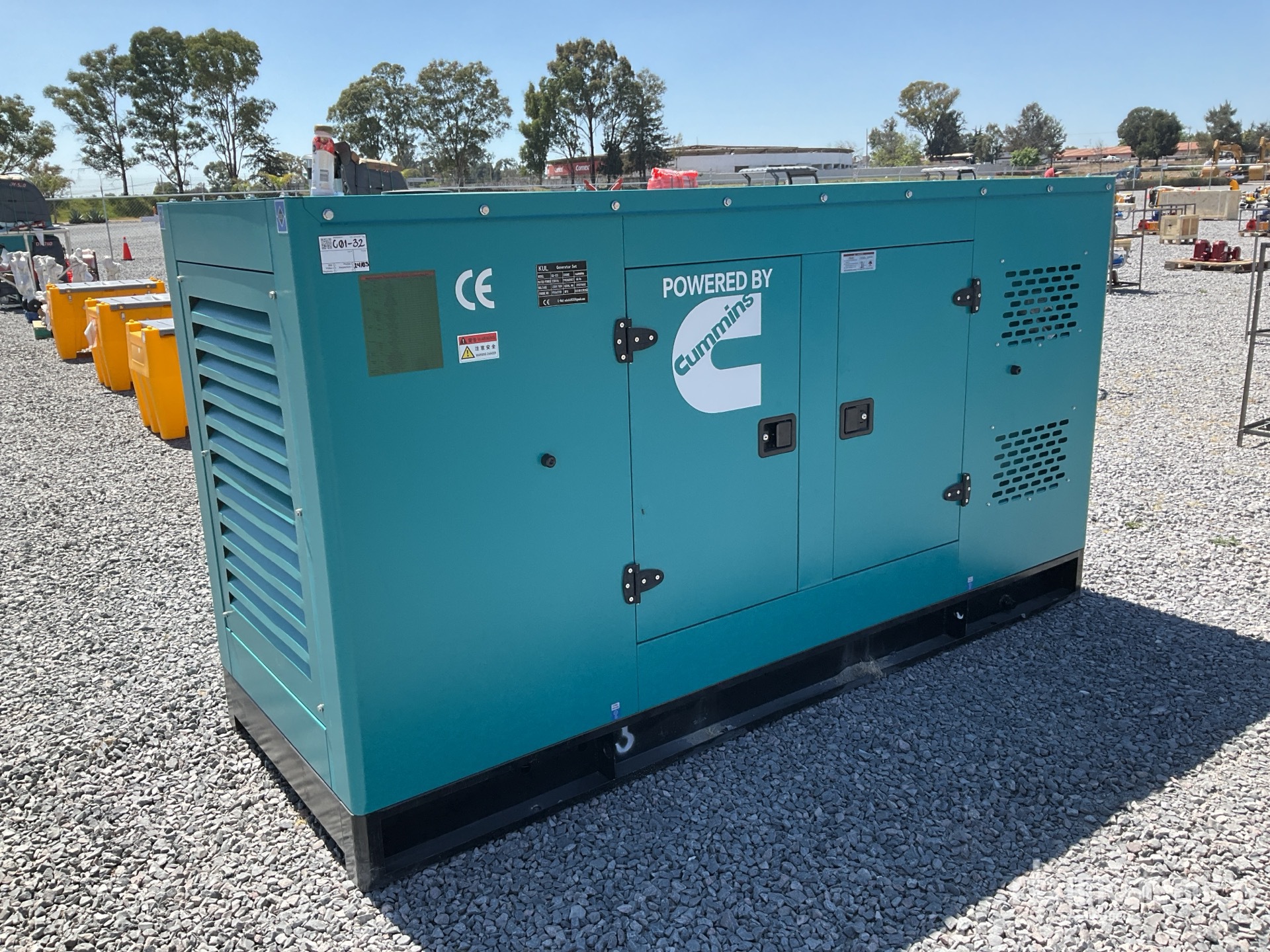 General Appearance with Foto, angolo anteriore destro