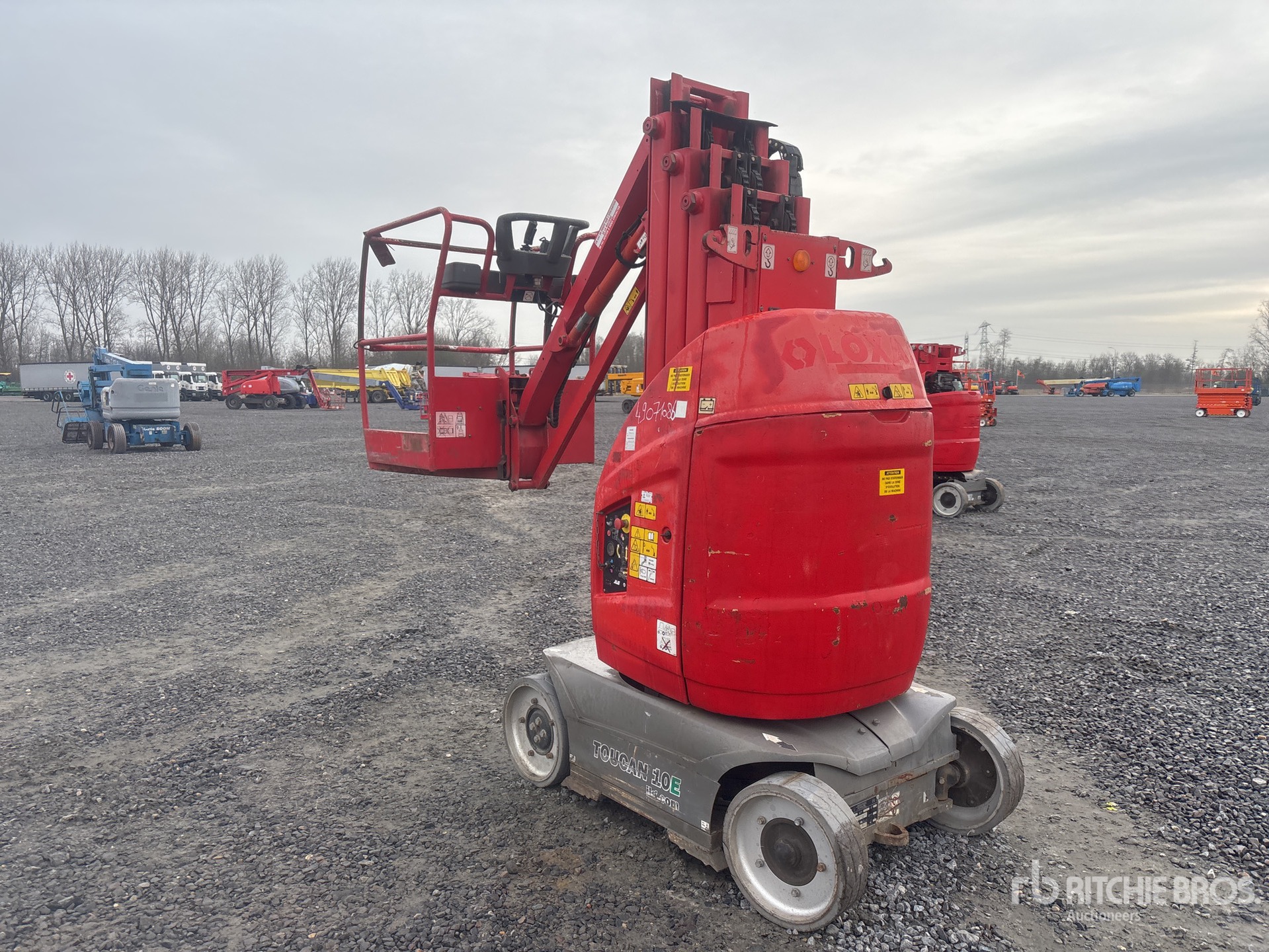 General Appearance with Picture, Right Front Corner