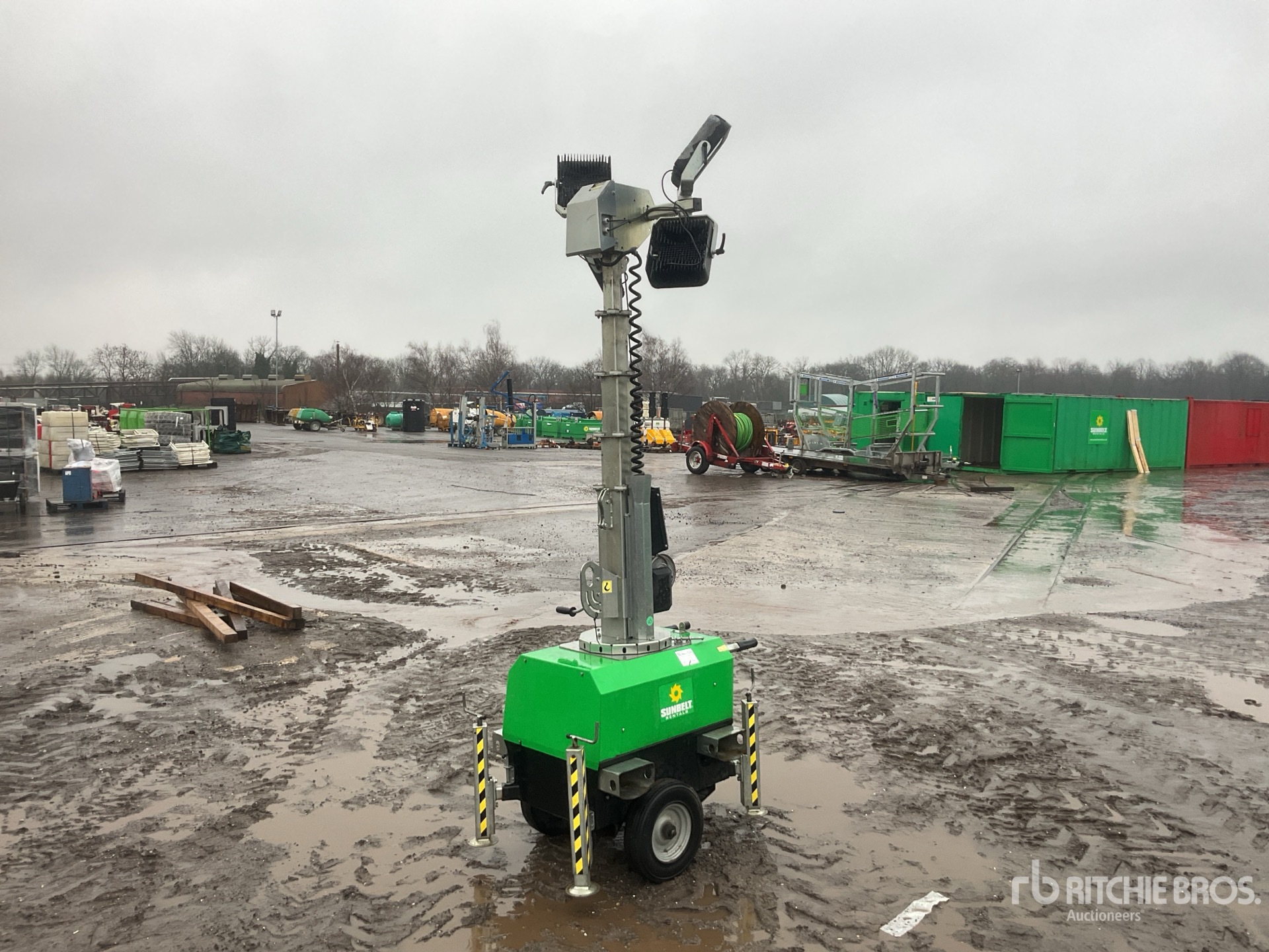 General Appearance with Featured Photo